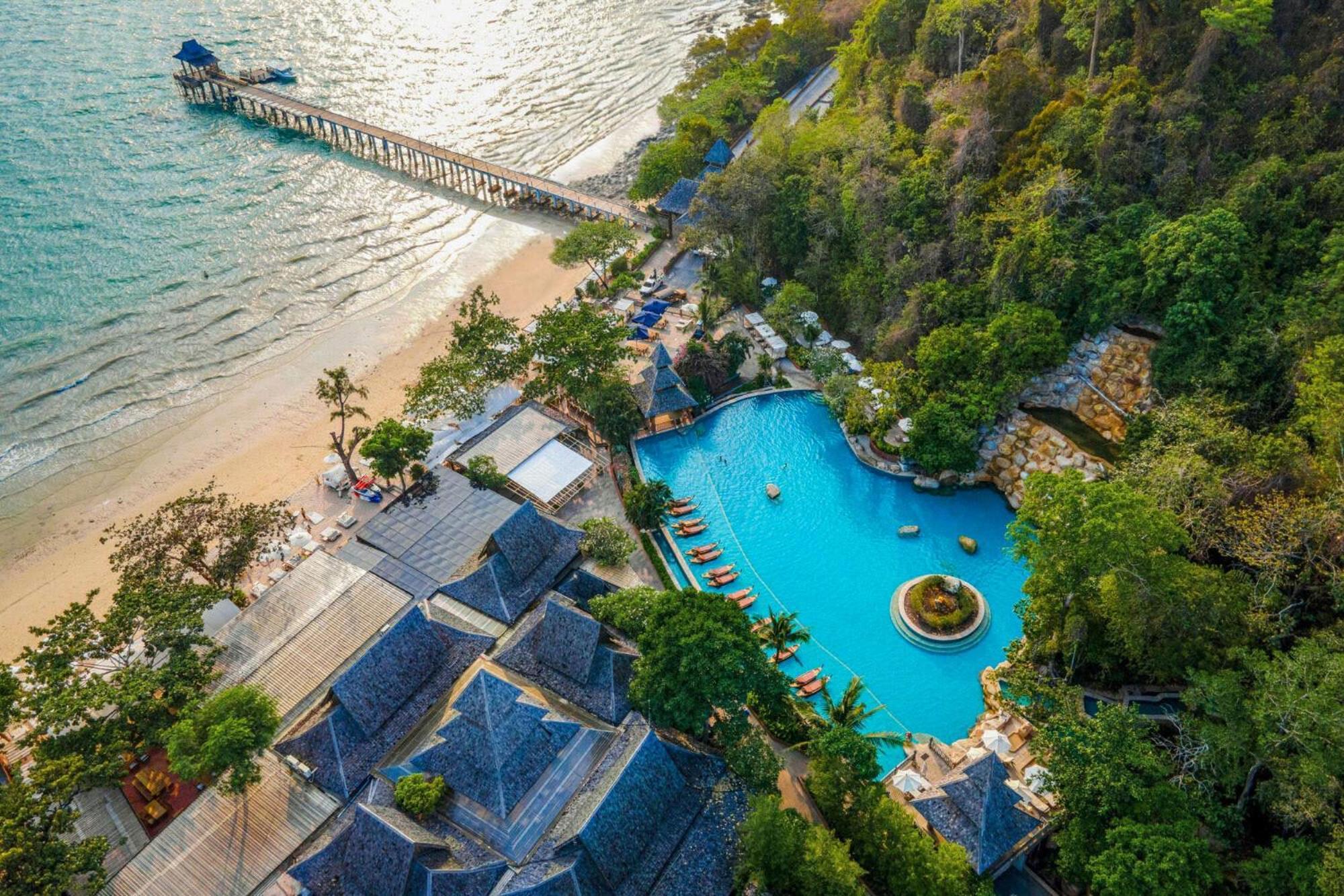 Santhiya Koh Yao Yai & 5*