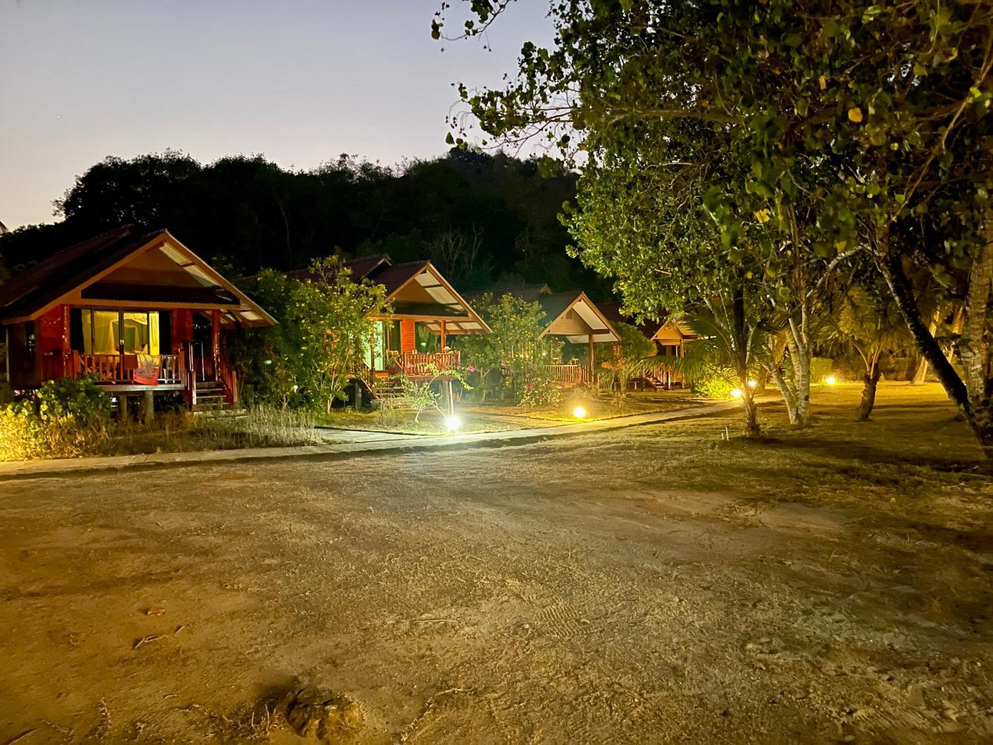 Koh Yao Seaview Guest house 2*