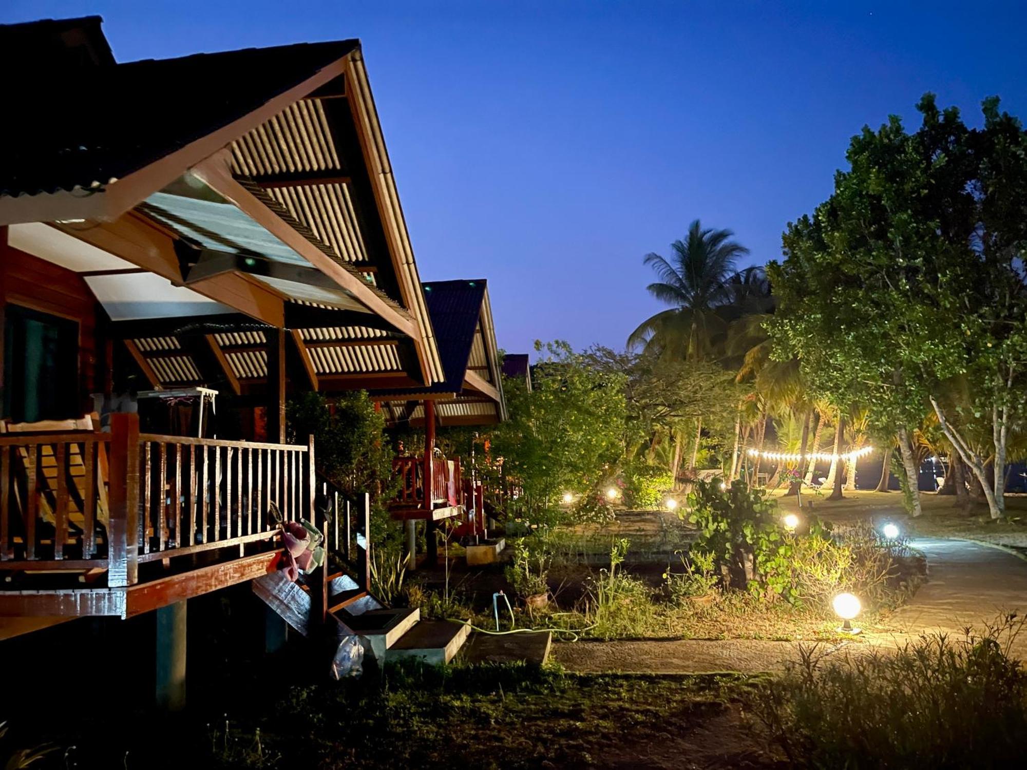 Koh Yao Seaview 2*