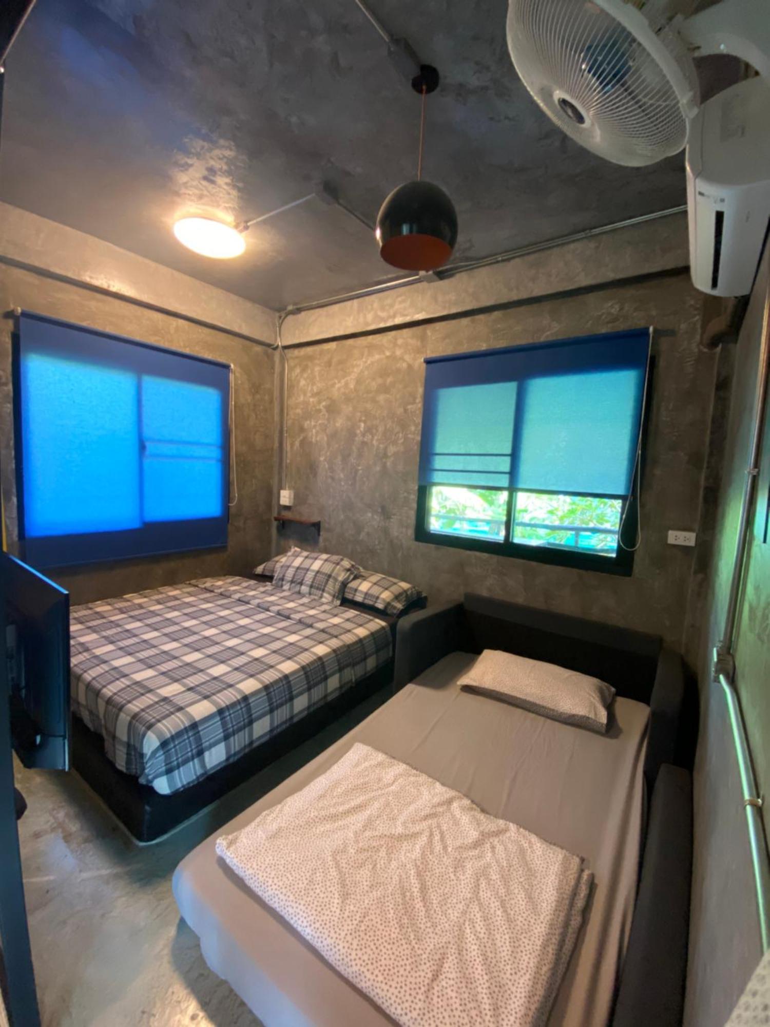 Baan Nork บ้านนอก Farm stay