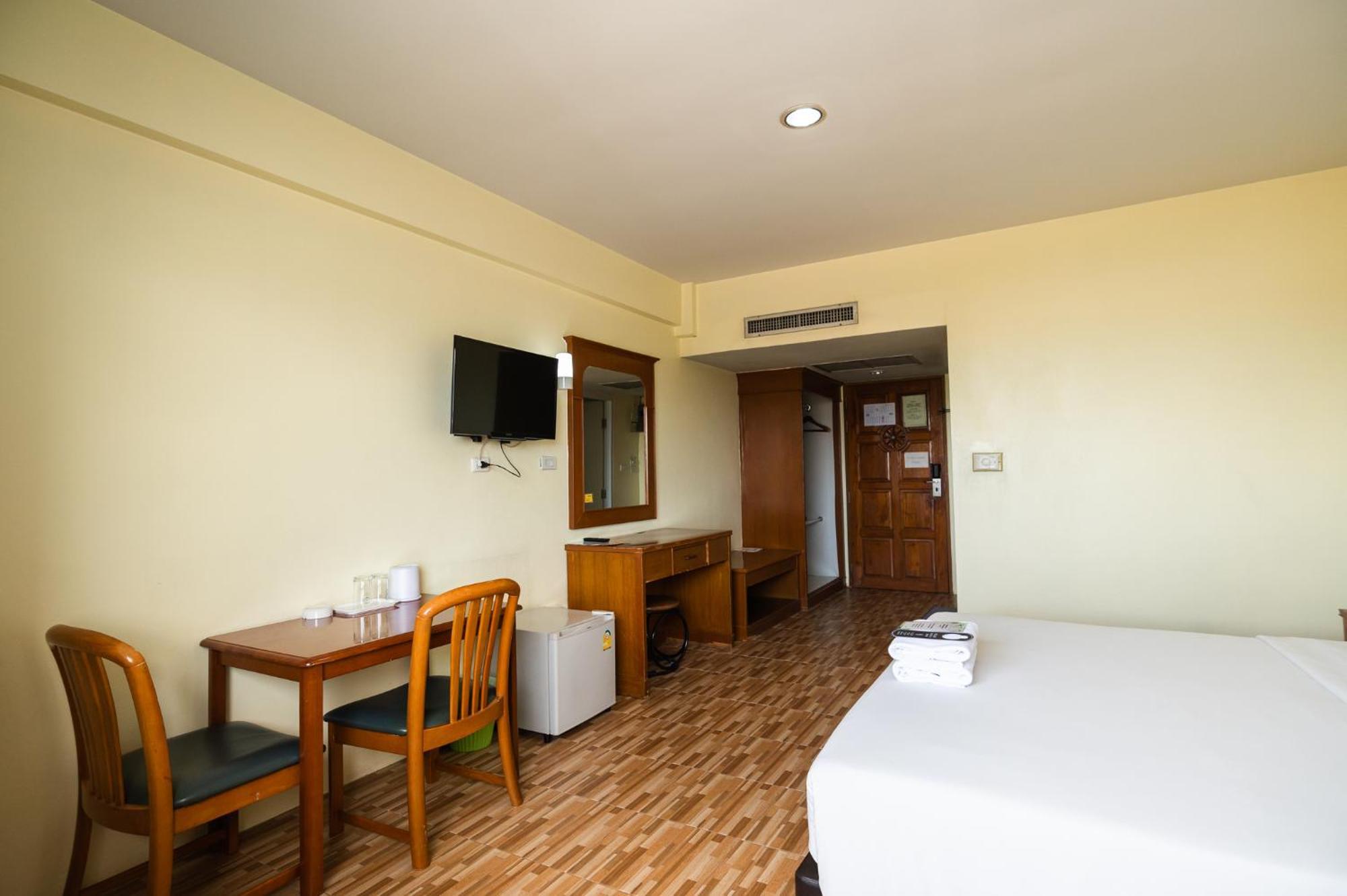 River The Budget Hotel Nakhon Pathom