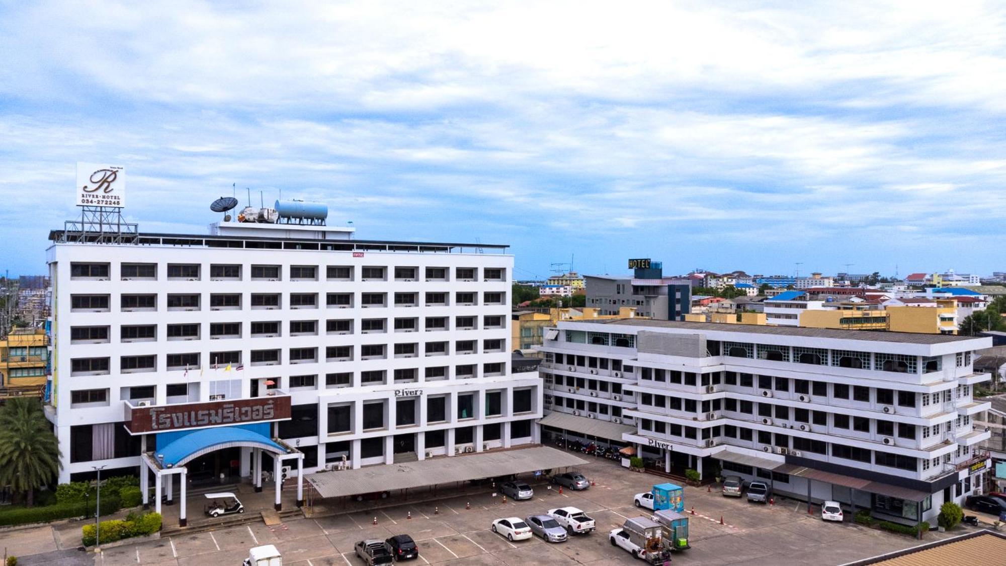 Hotel River The Budget 3*