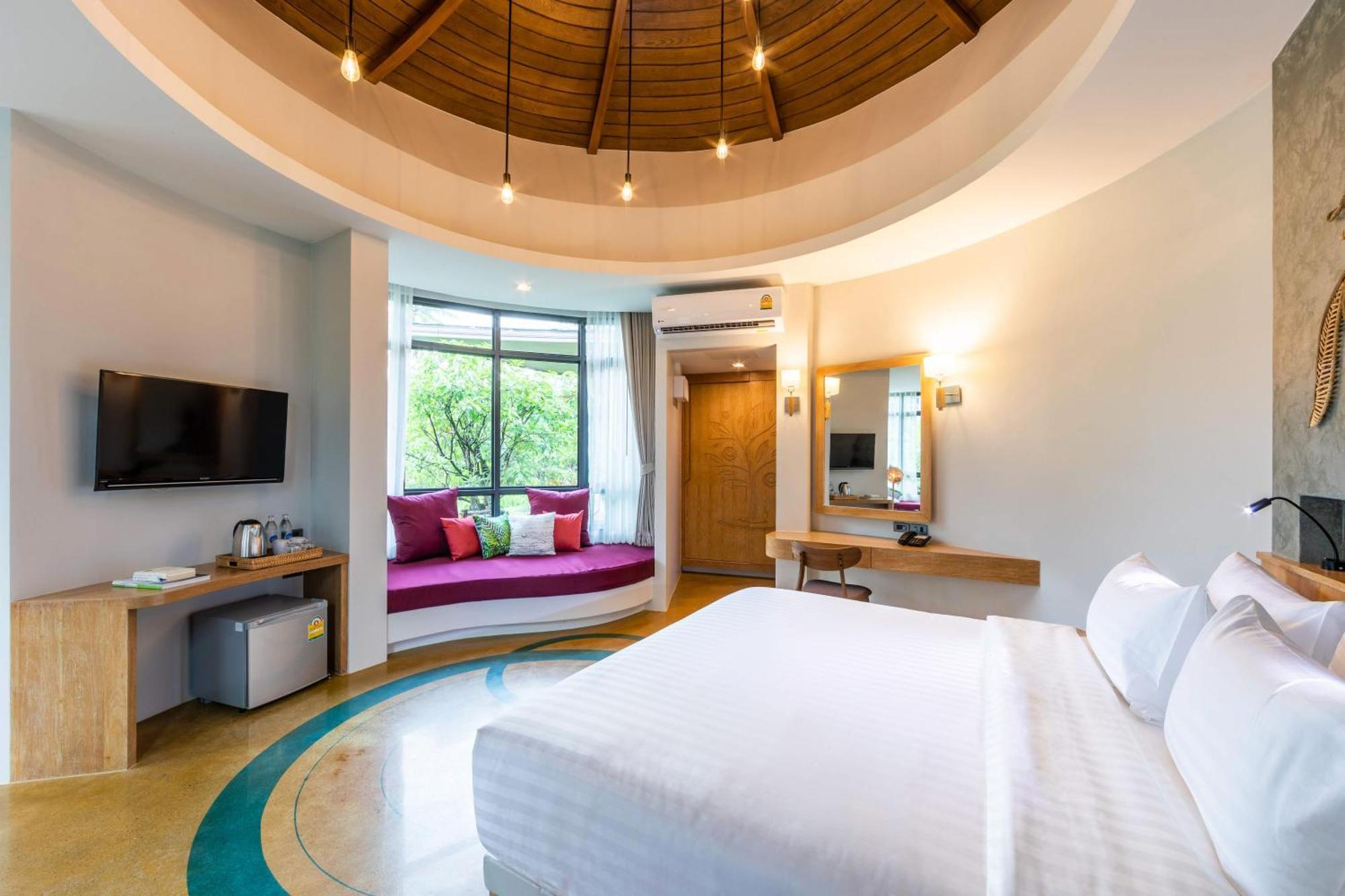 Hotel Na Tree Tara Riverside Damnoensaduak 4*