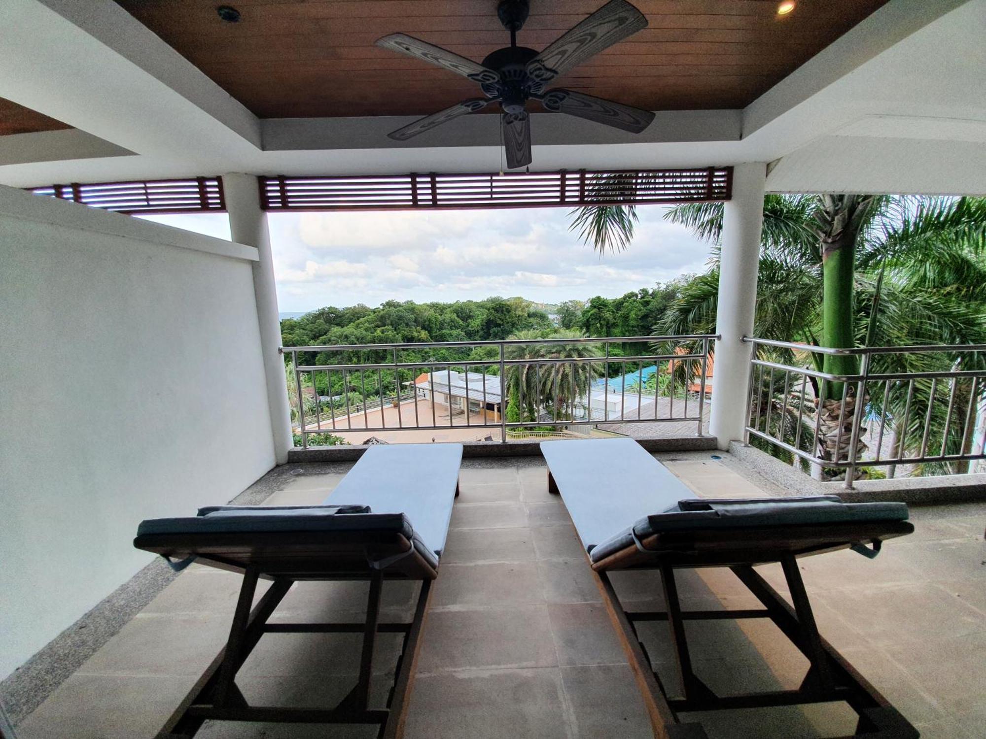 Apartamento Spacious With Ocean View In Panwa *