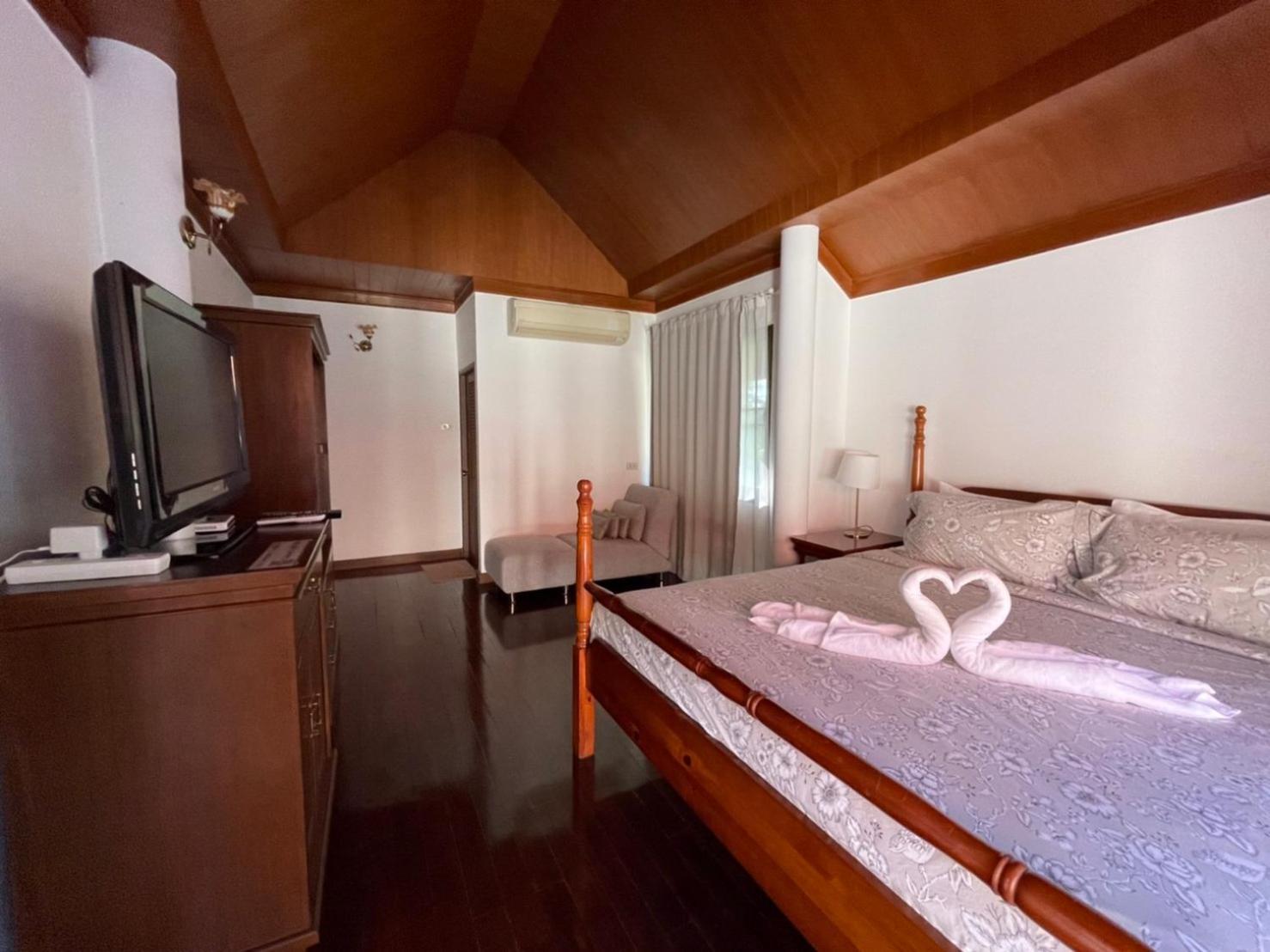 Casa Khaoyai Bed & Breakfast *