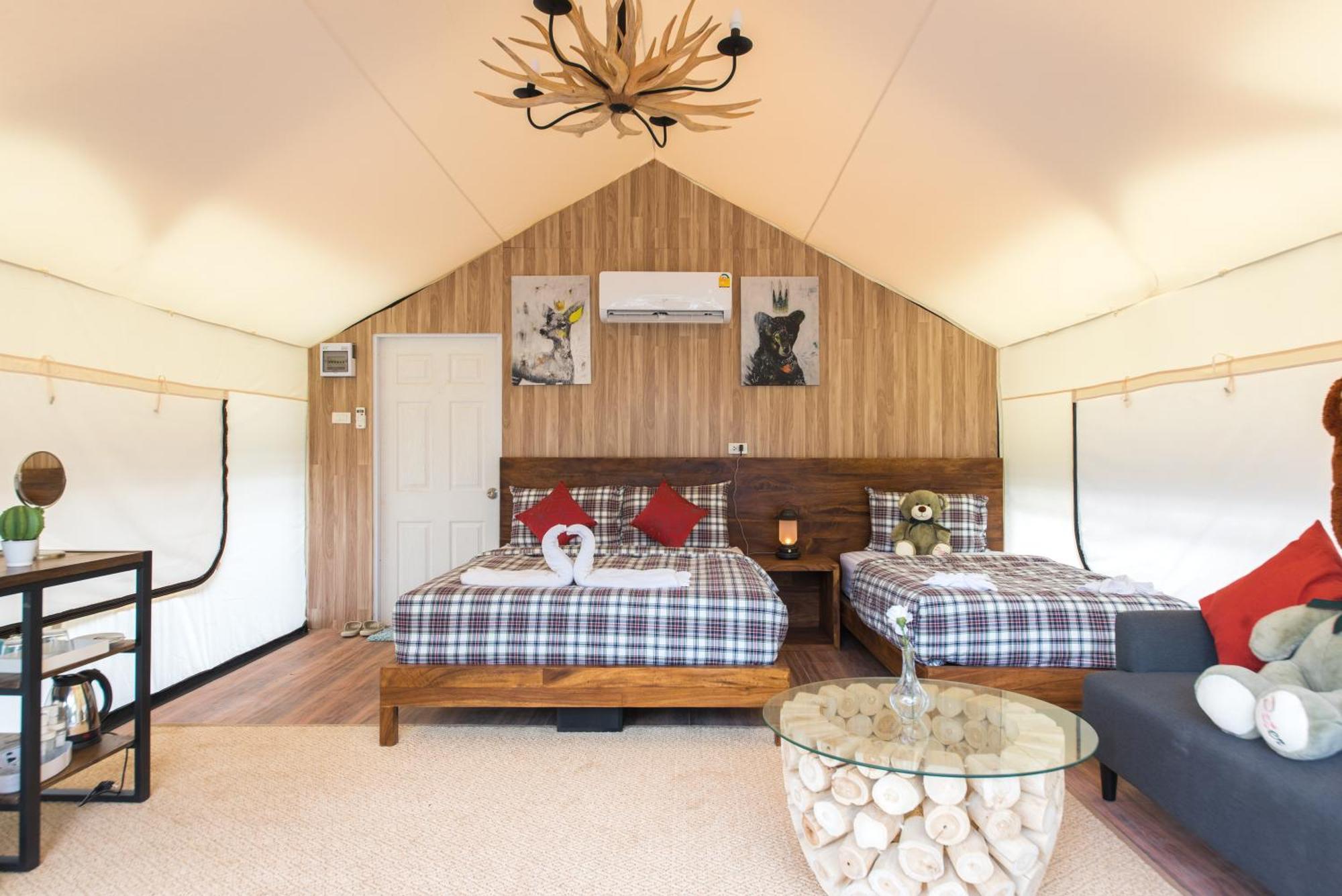 Mont Blanc Base Camp Khaoyai Resort 3*