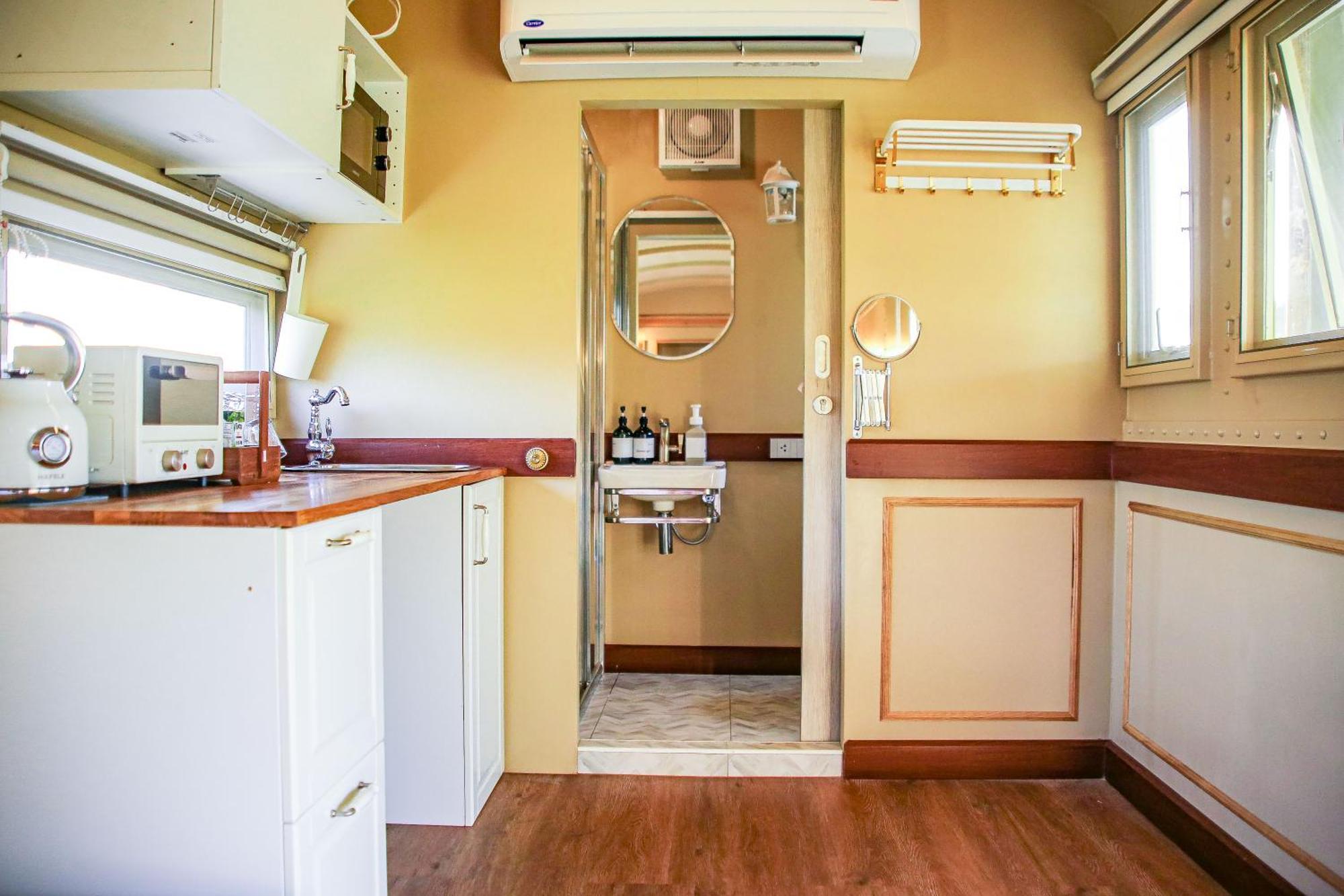 Nex Station Country house
