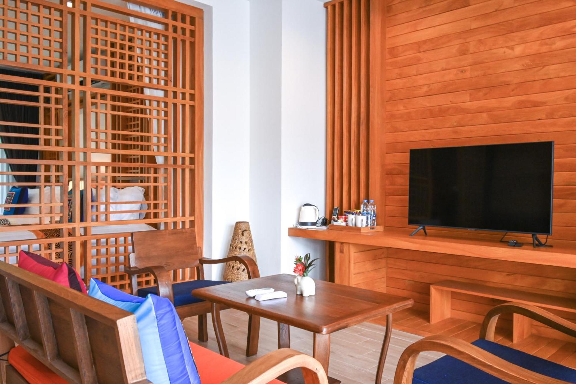 Hotel Cascade Tara