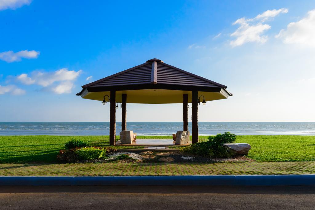 New Travel & 3* Chao Lao Beach