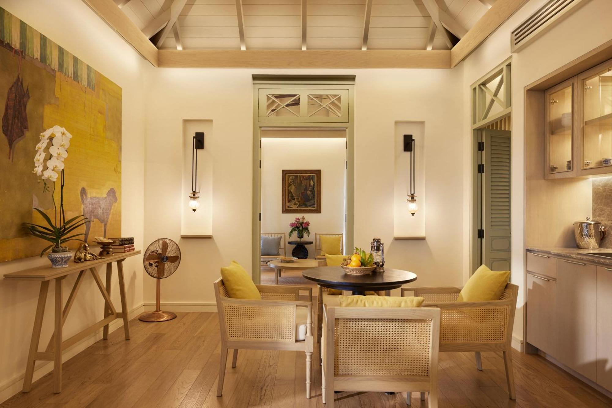 Charras Bhawan And Residences Hotel Hua Hin