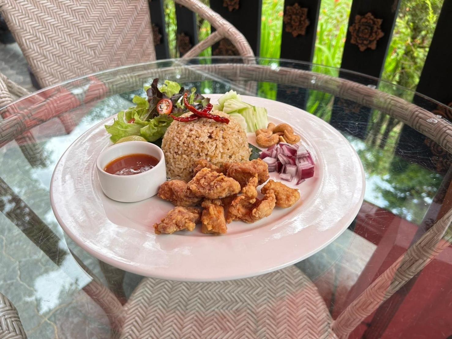 Lanna Chiang Mai 3*