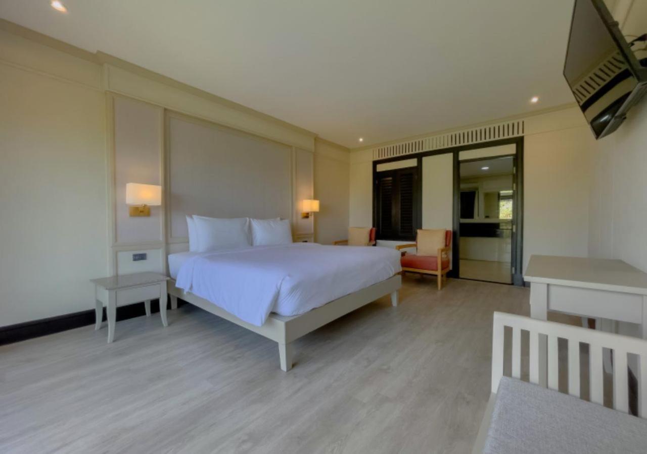 Pinnacle Grand Jomtien And Club 4* Na Chom Thian