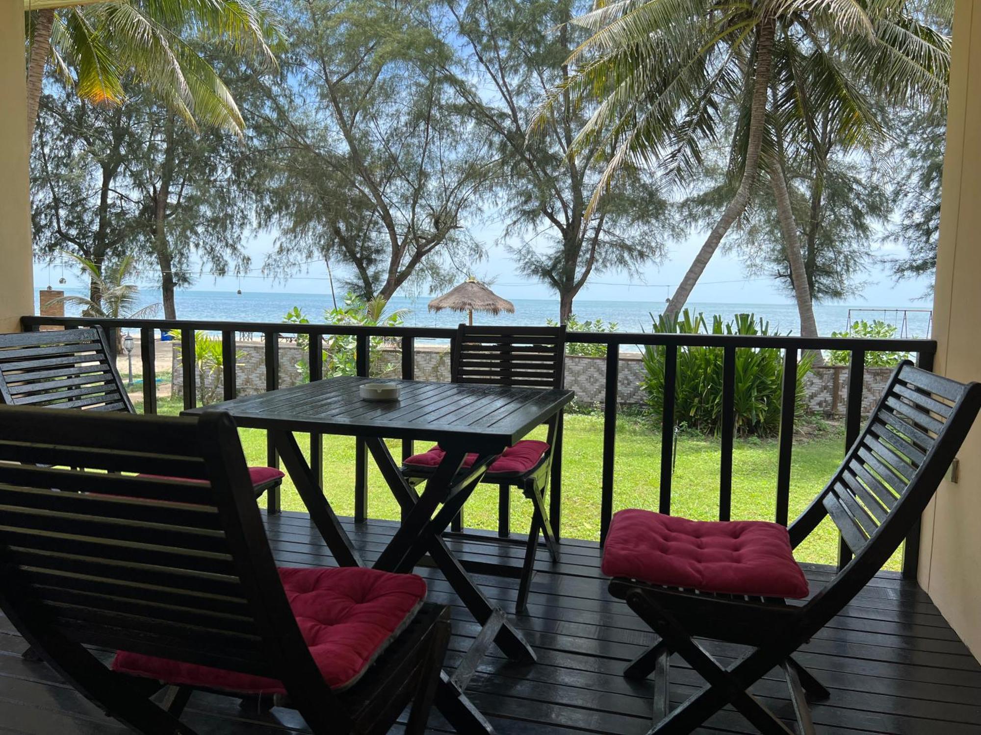 Ao Thai Resort 4*