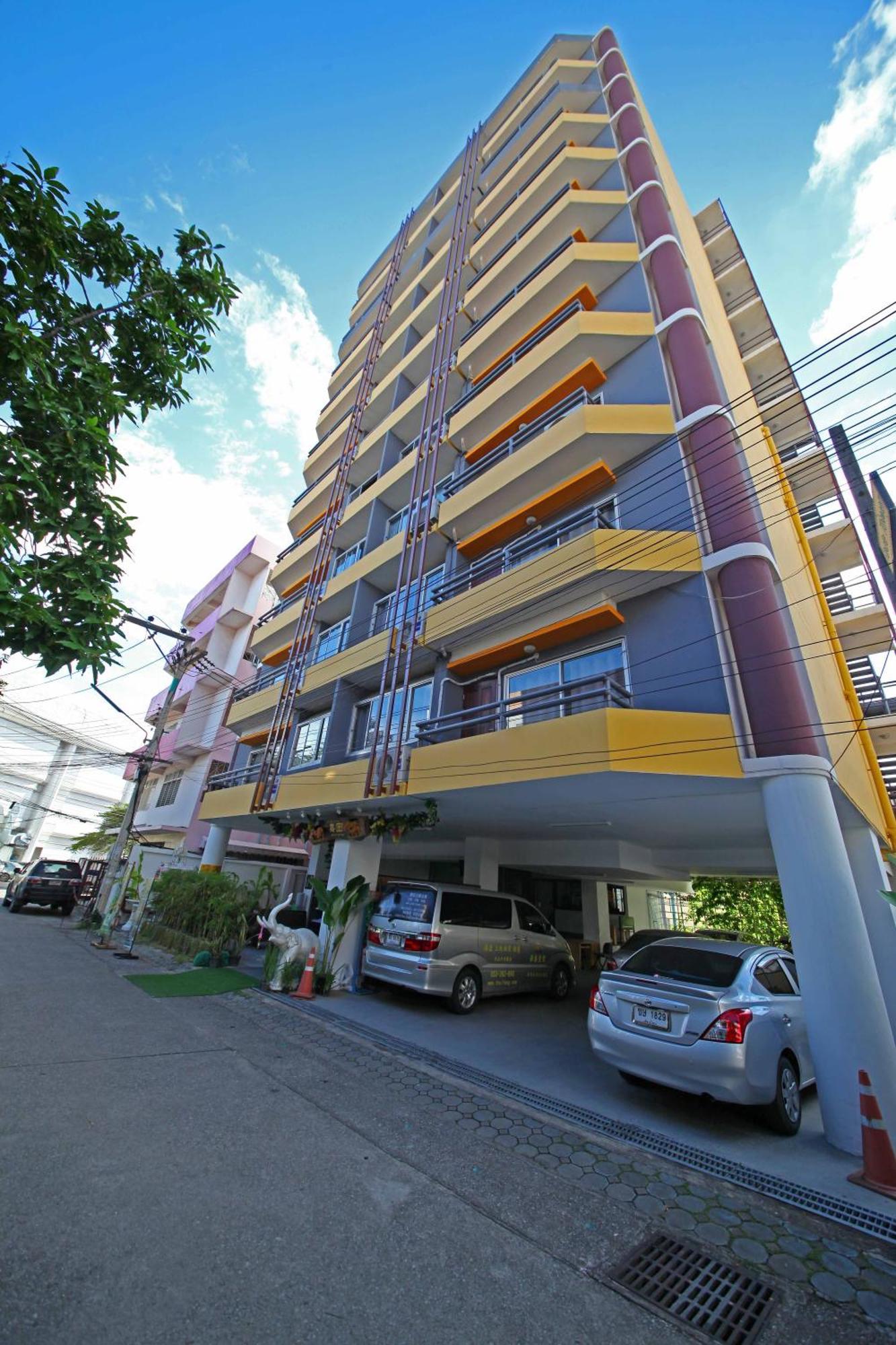 Hotel Jade Tower