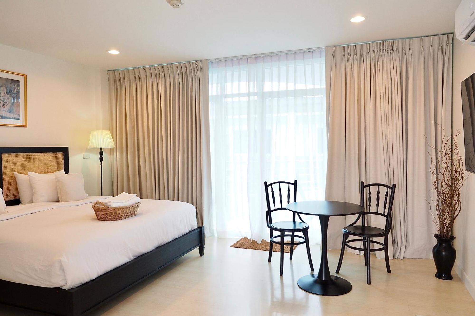 The By Thanthita Next To Wonnapa Free Apartment Bang Saen