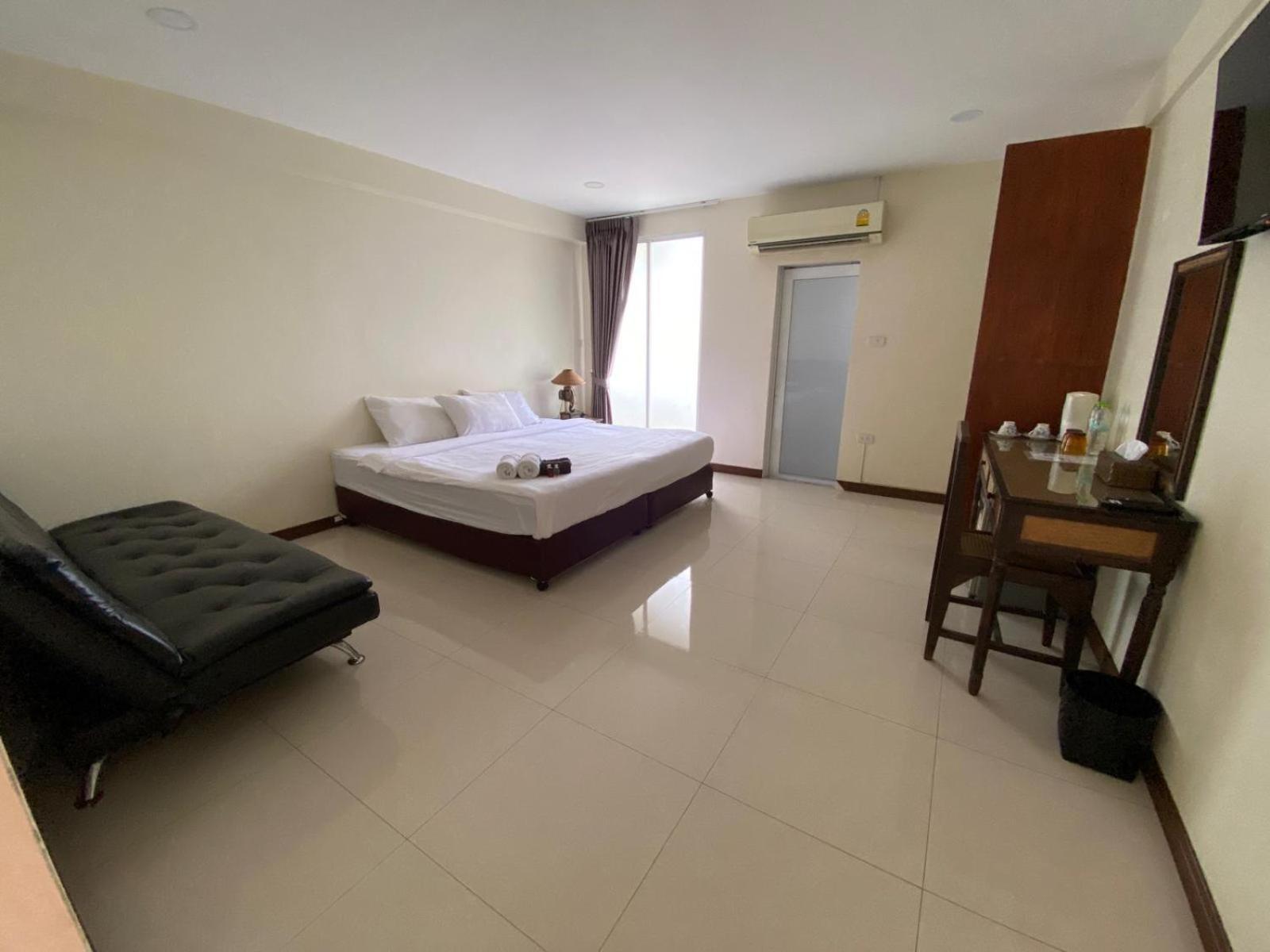 Marina Hotel Jomtien Beach