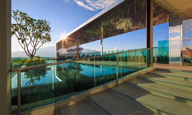 Center Close Nightbazaar Luxury Apartment Chiang Mai