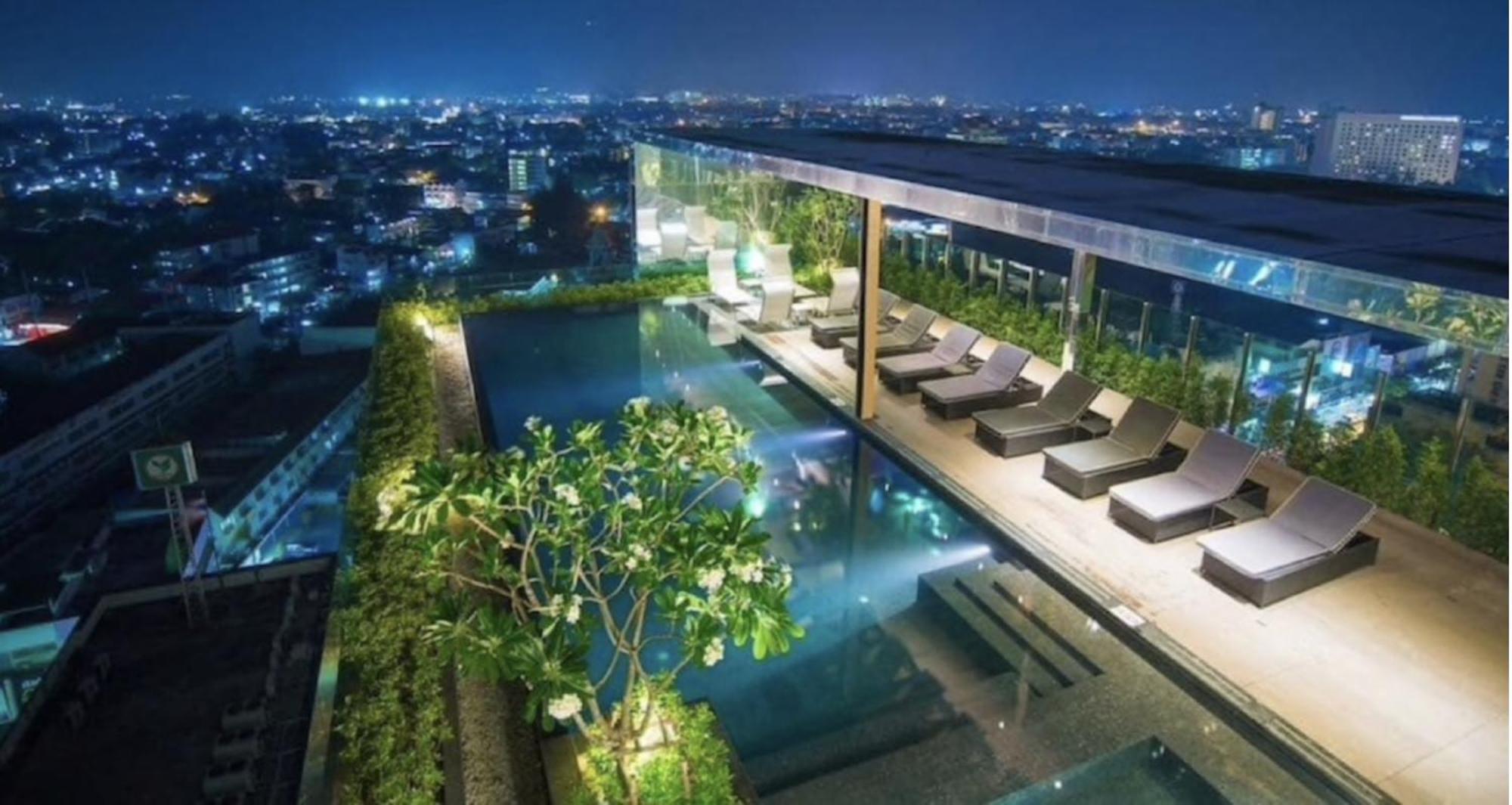 Center Close Nightbazaar Luxury Apartment Chiang Mai