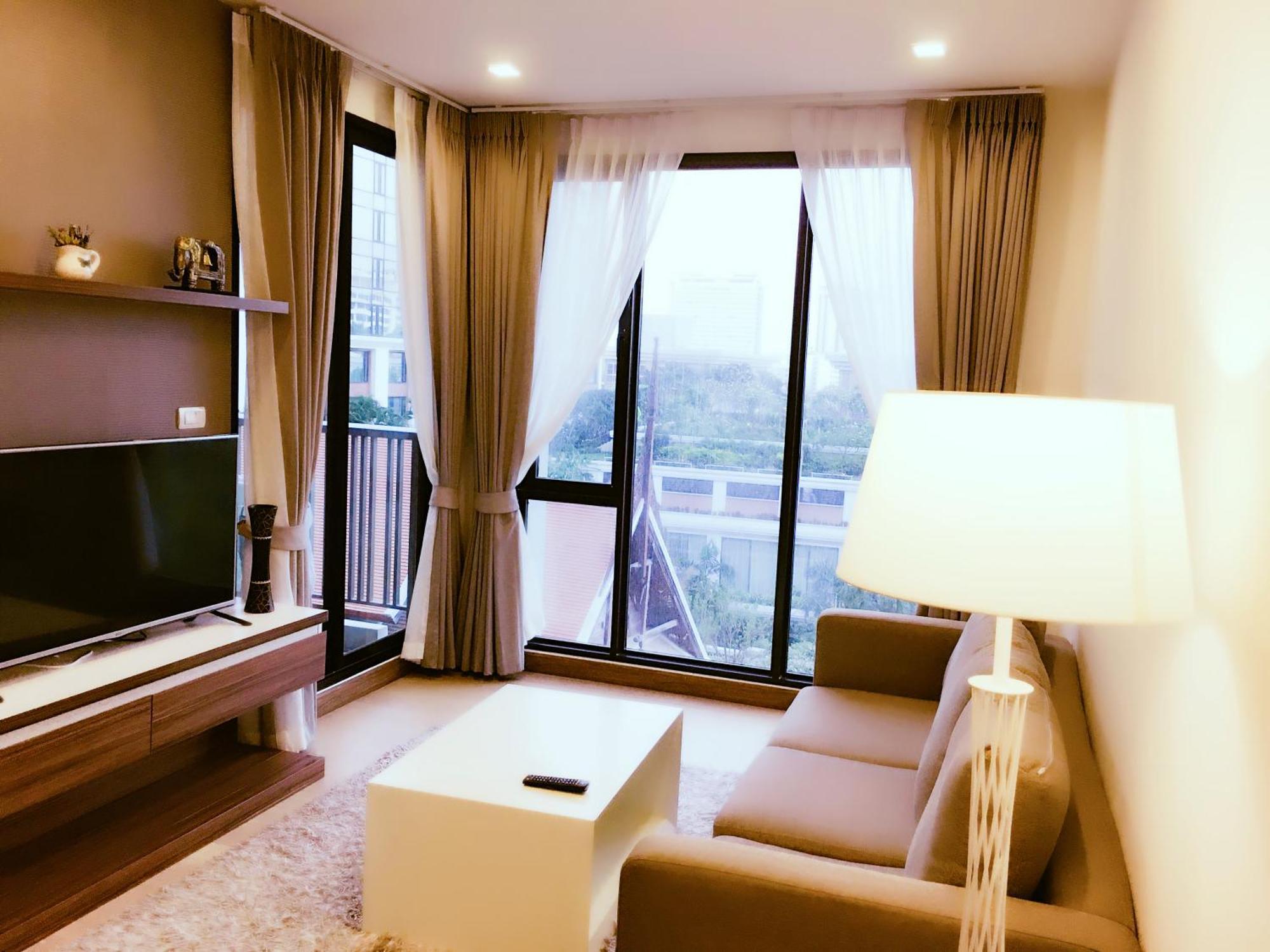 Center Close Nightbazaar Luxury Apartment