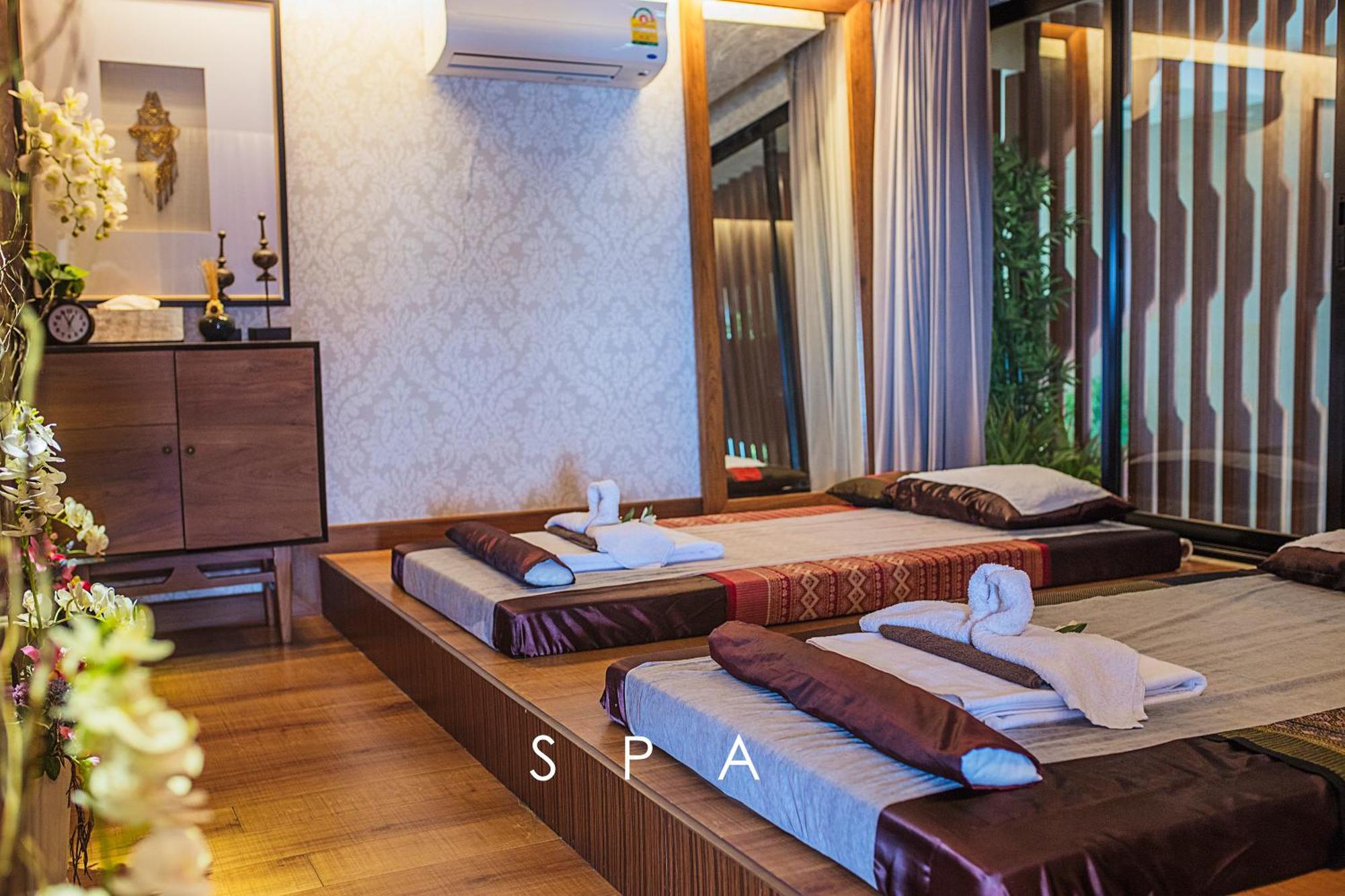 Center Close Nightbazaar Luxury Apartment