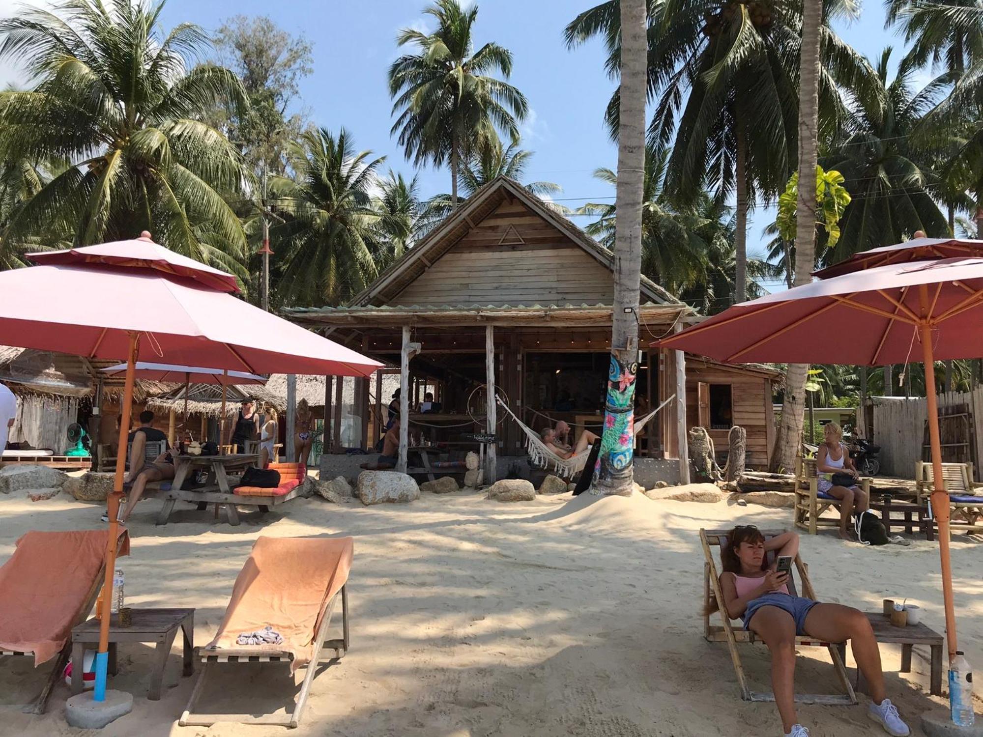 Castaway Resort *