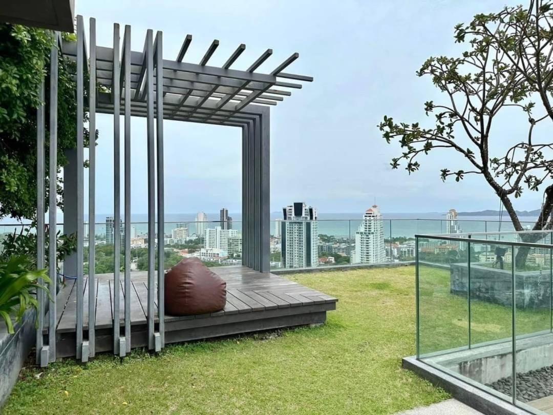 Sea View Spacious At Pattaya
