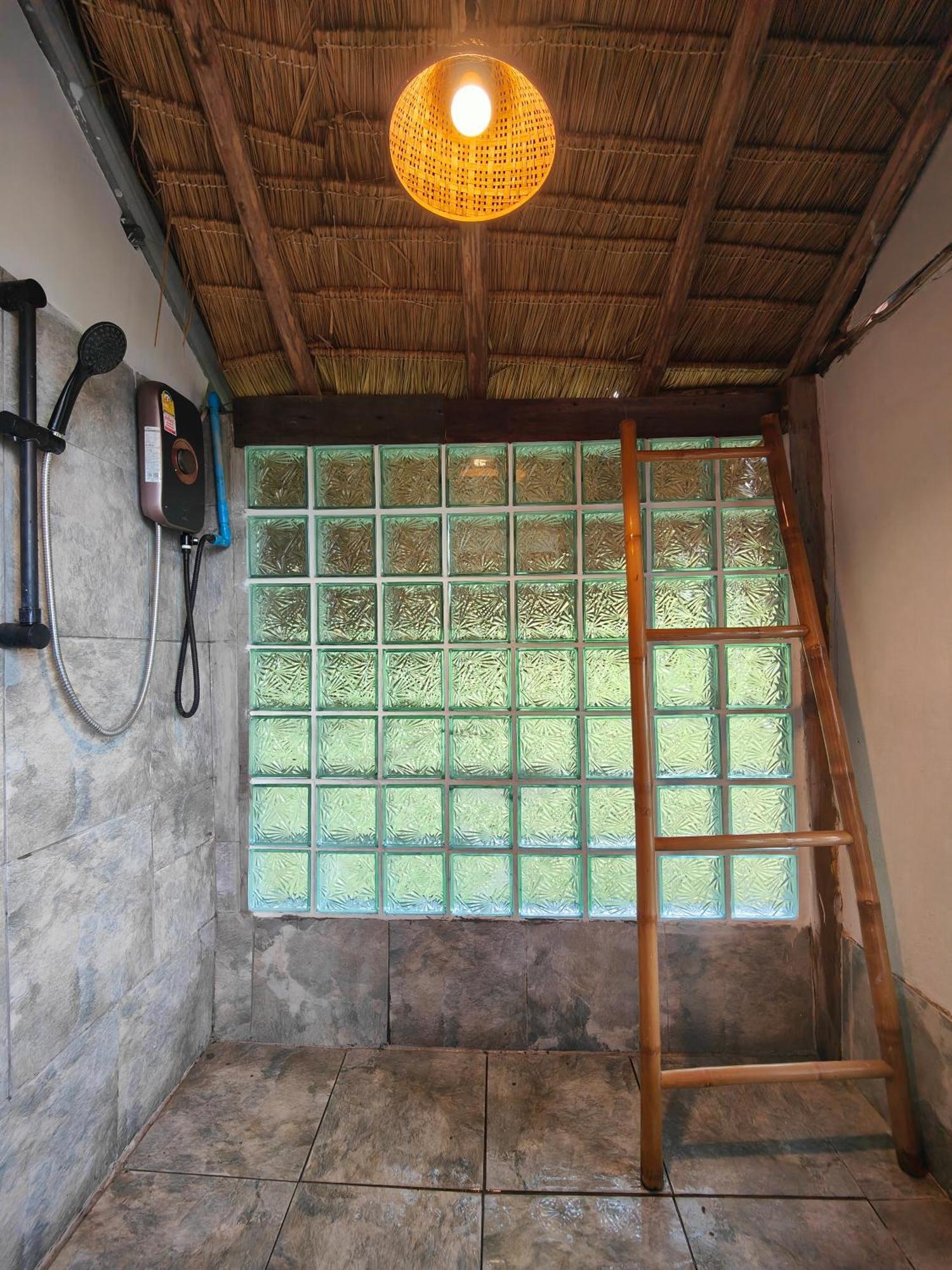 Guest house U Garden Ban Huai Khai