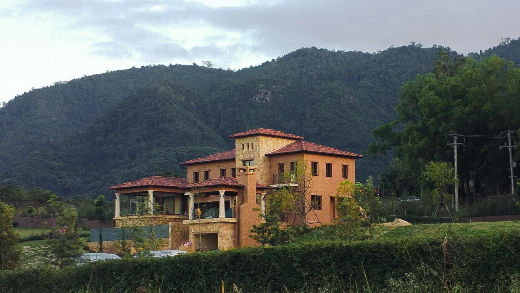 Private Pool & Golf - Toscana House Khaoyai 4 Bedrooms 10 Guests * Ban Rai Khlong Sai