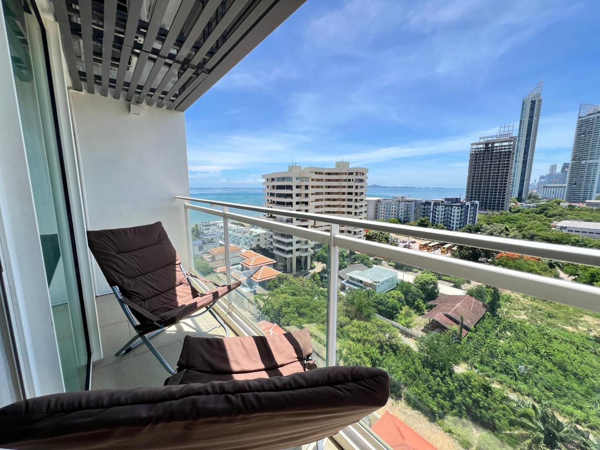 Veranda Sea View By Thita Apartment