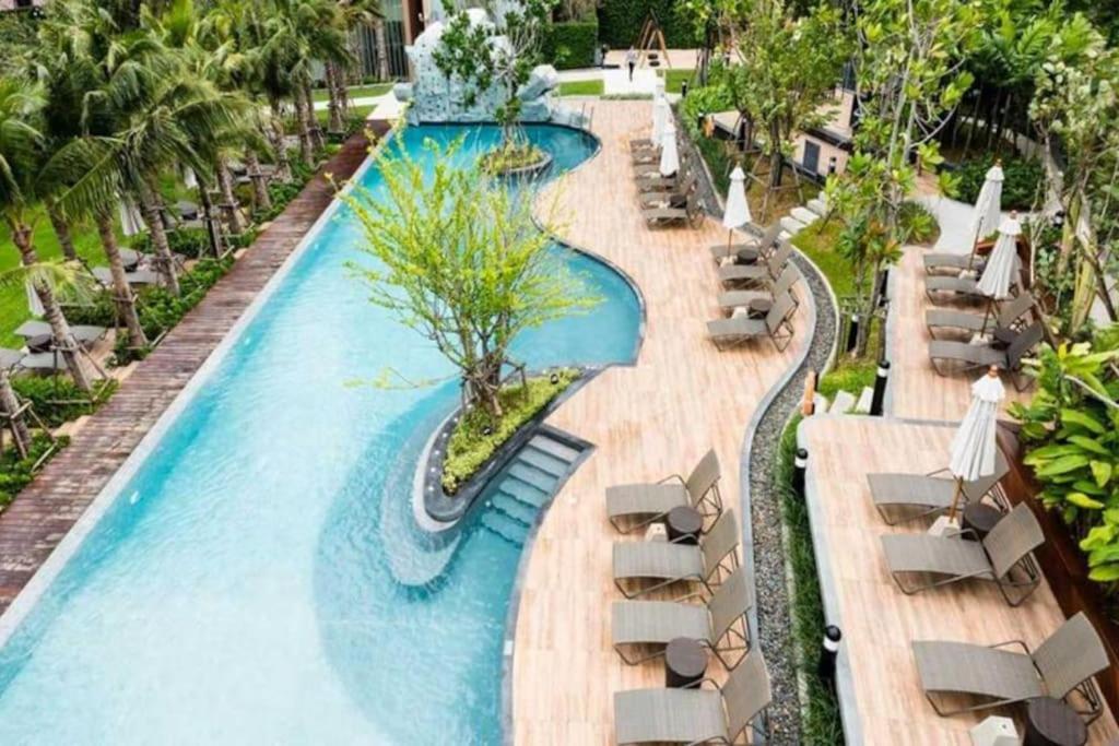 Sea View Spacious At Apartment