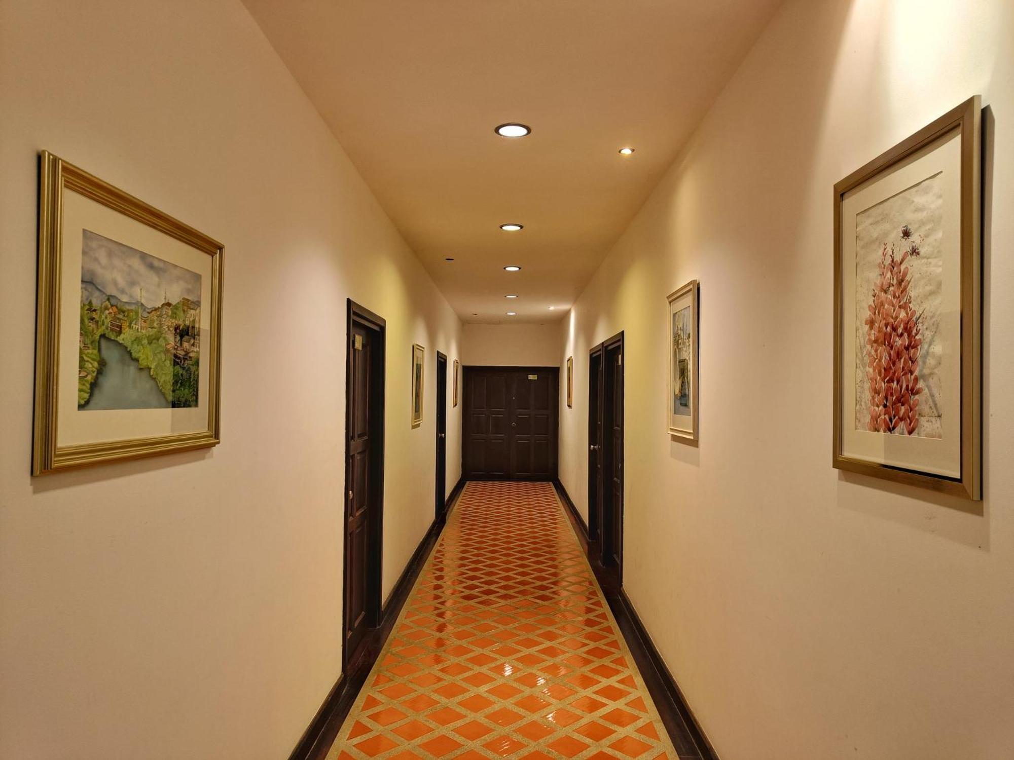 Kong Garden Hotel 3*