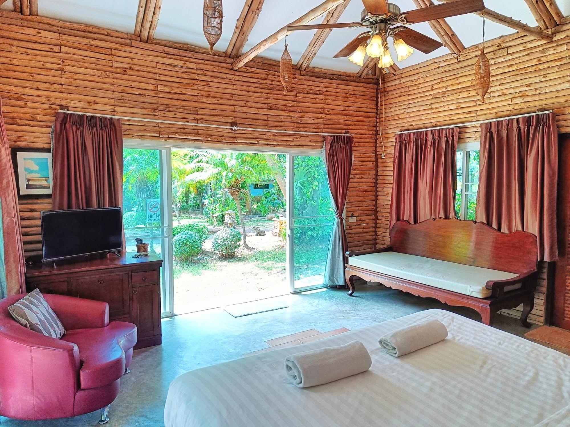 Kong Garden 3*