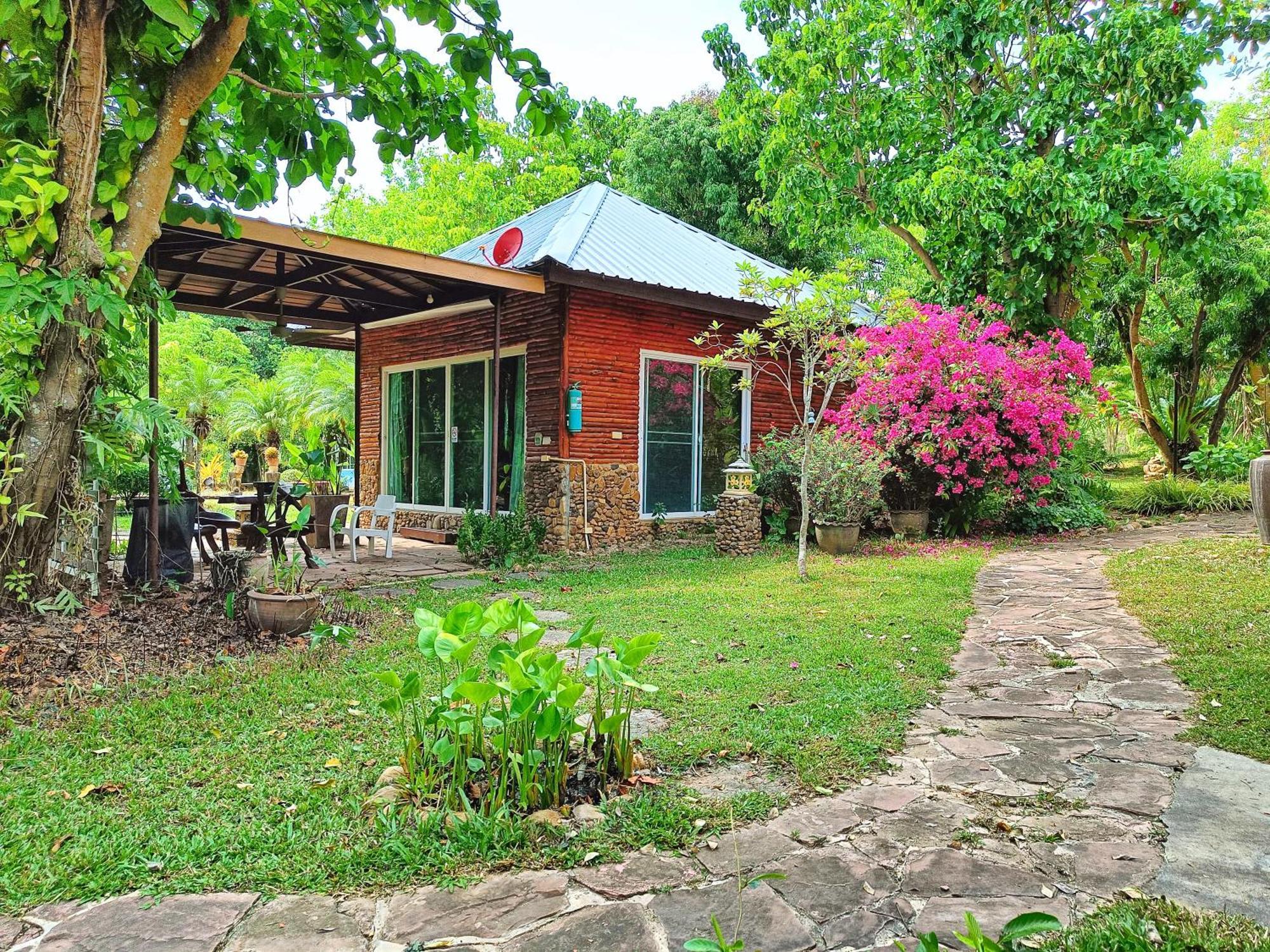 Kong Garden Hotel