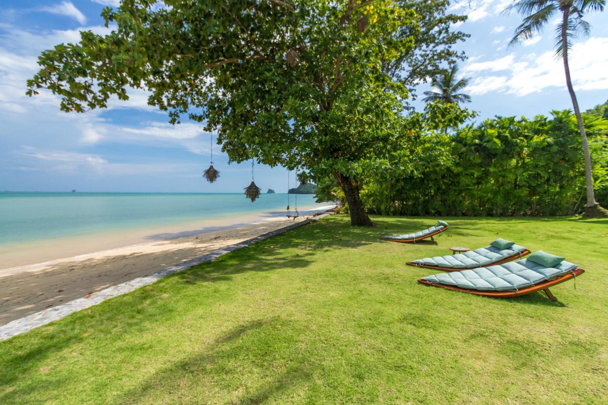 Villa Coastal Escape *