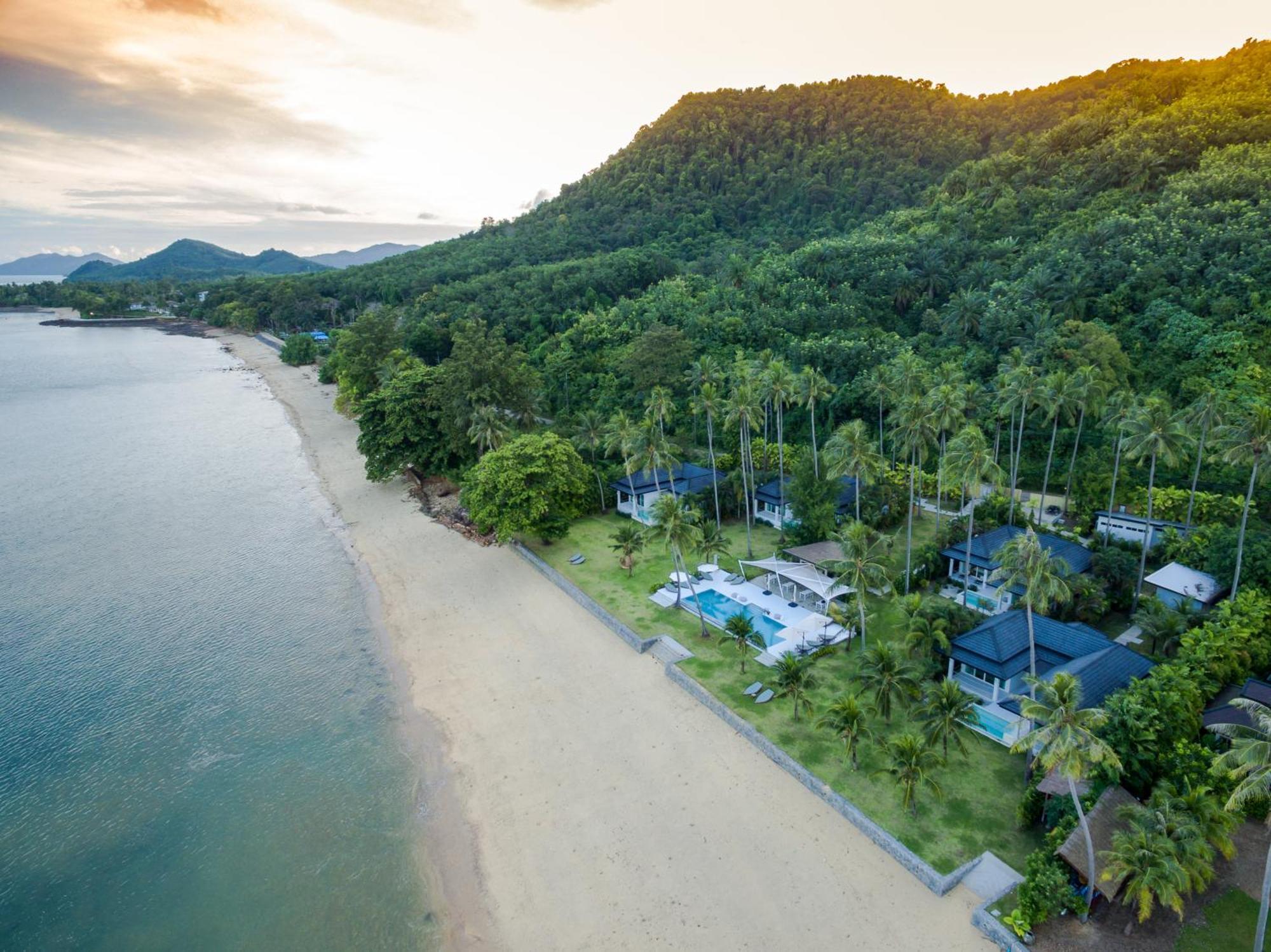 Coastal Escape *
