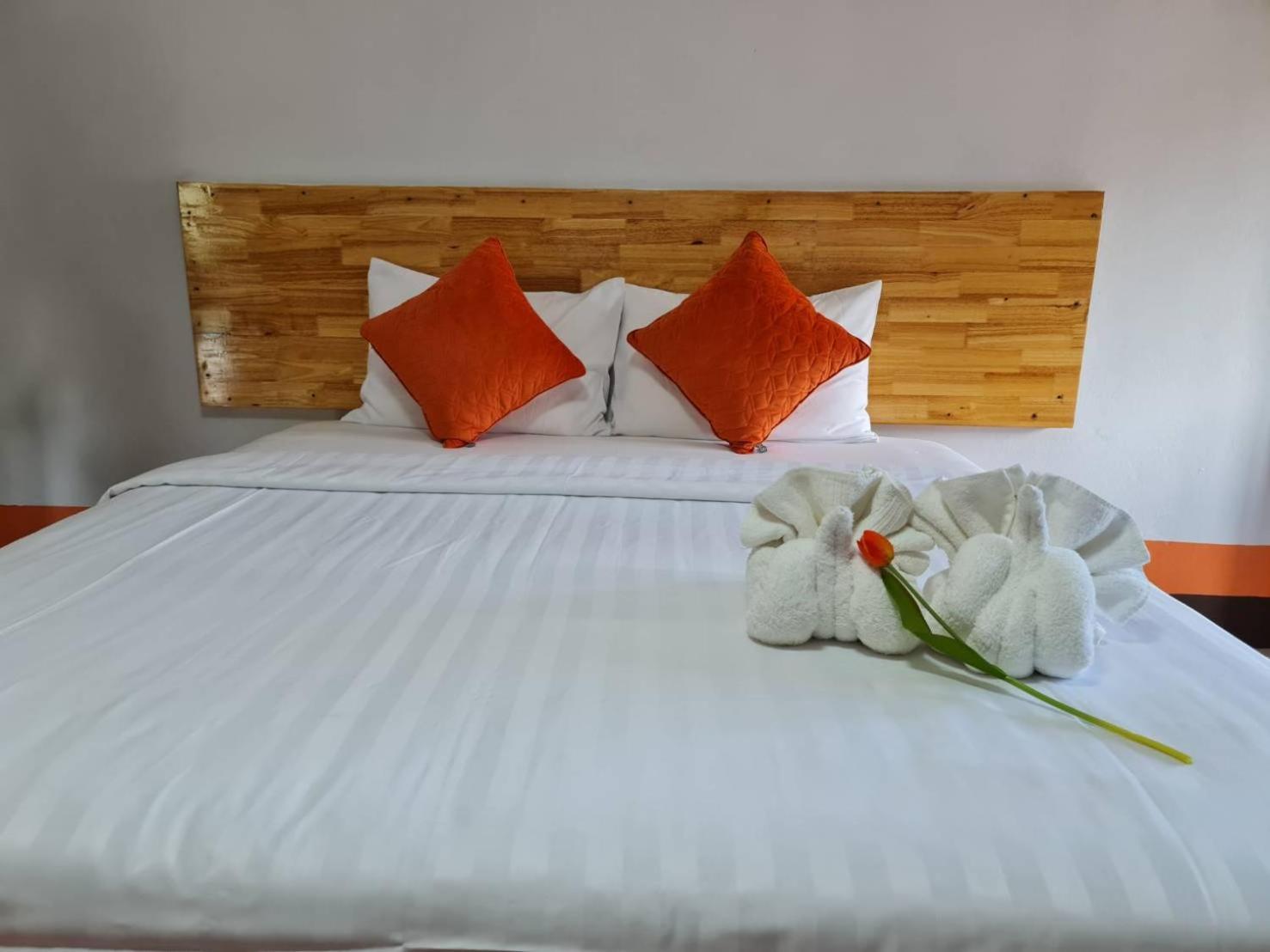 Hotel Mookboonchu ,kohmook Trang