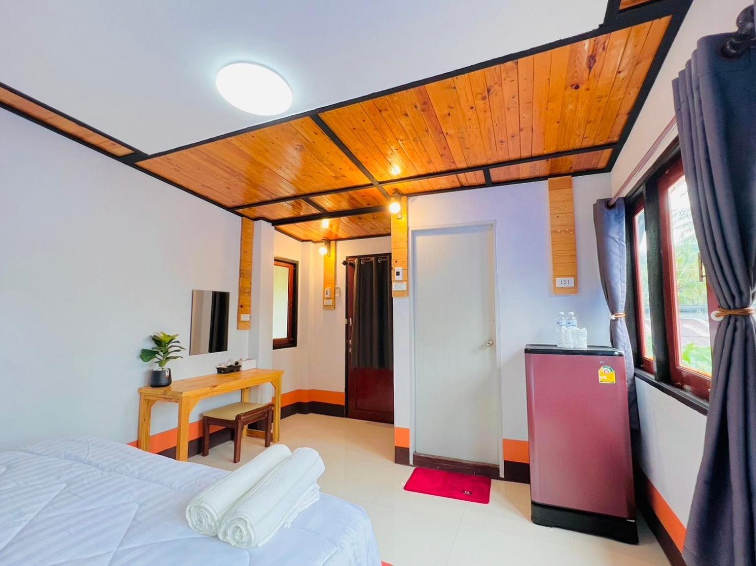 Hotel Mookboonchu ,kohmook Trang Koh Mook