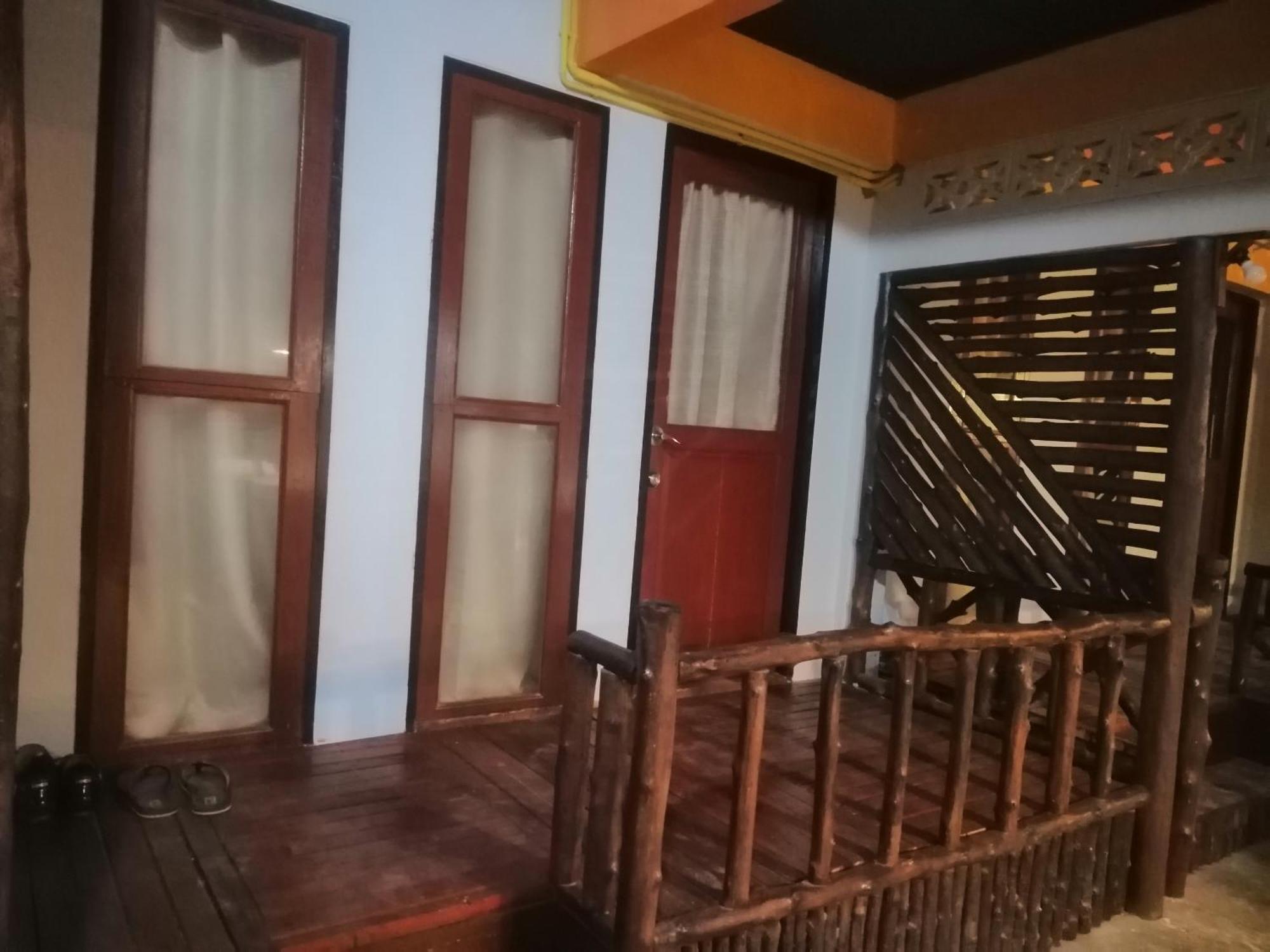Mookboonchu ,kohmook Trang Hotel