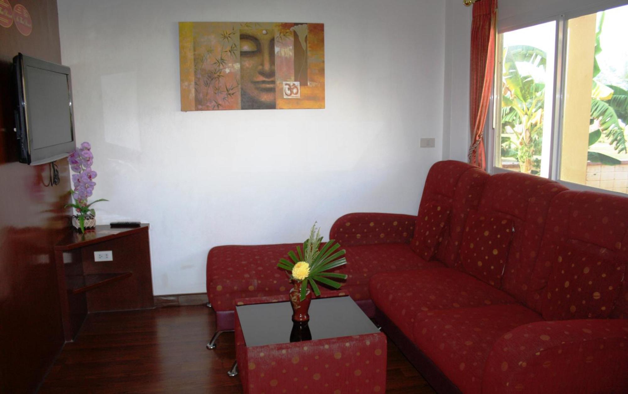 Ao Thai Resort Sathing Phra