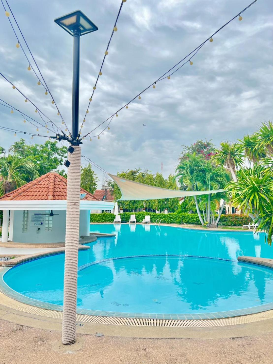 Dad D By Resort Lopburi