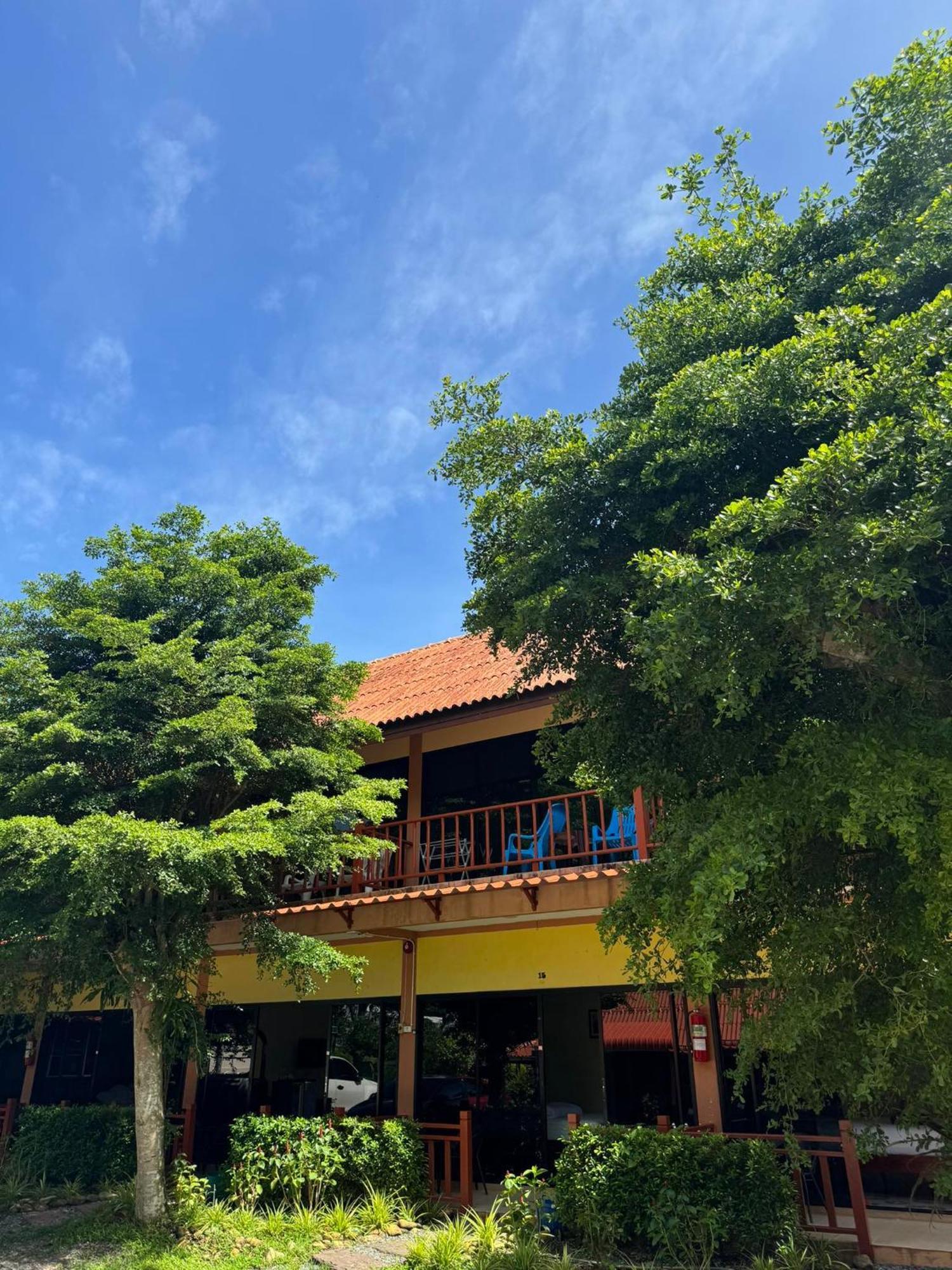 Boonya Resort 2*