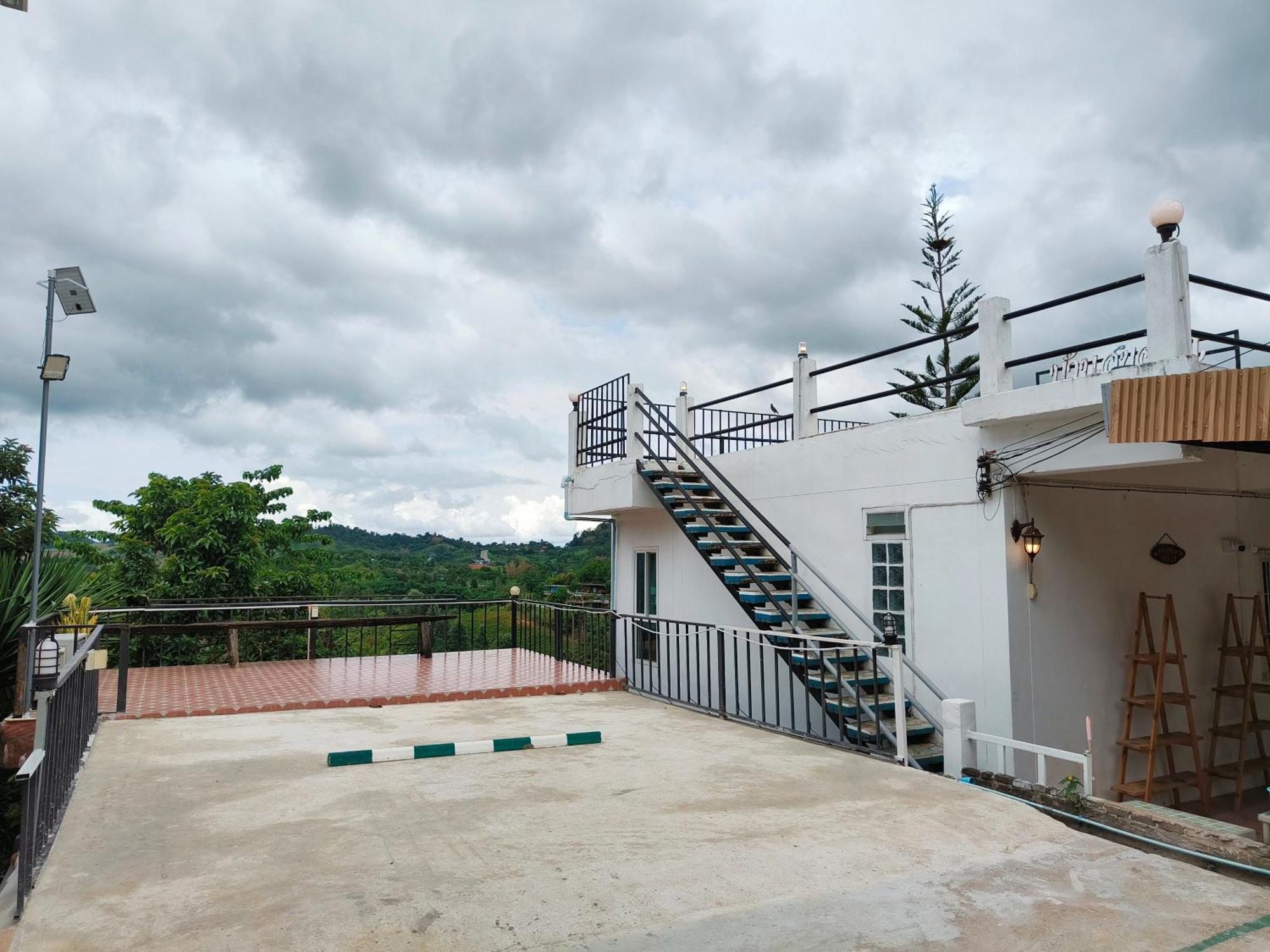 บ้านสุขอรุณ Baan Sook A Roon Khaokho *