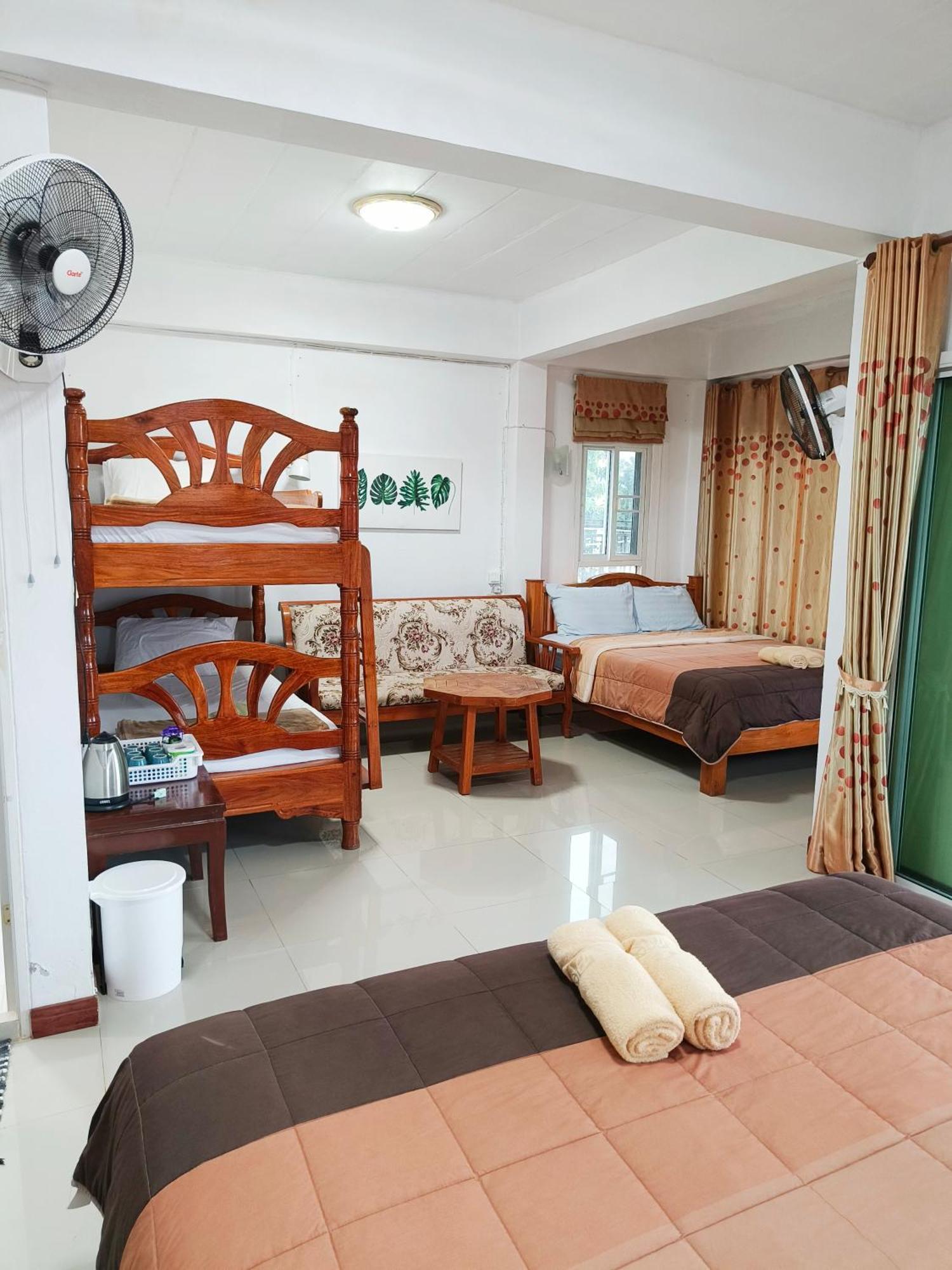 บ้านสุขอรุณ Baan Sook A Roon Khaokho *