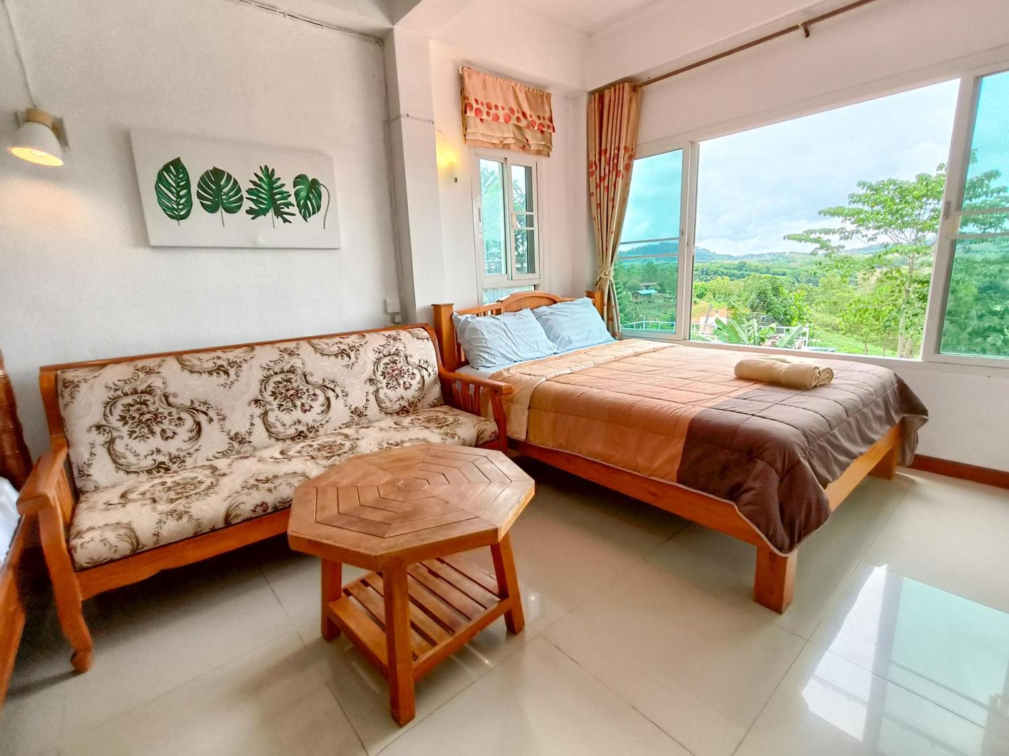 บ้านสุขอรุณ Baan Sook A Roon Khaokho Khao Kho