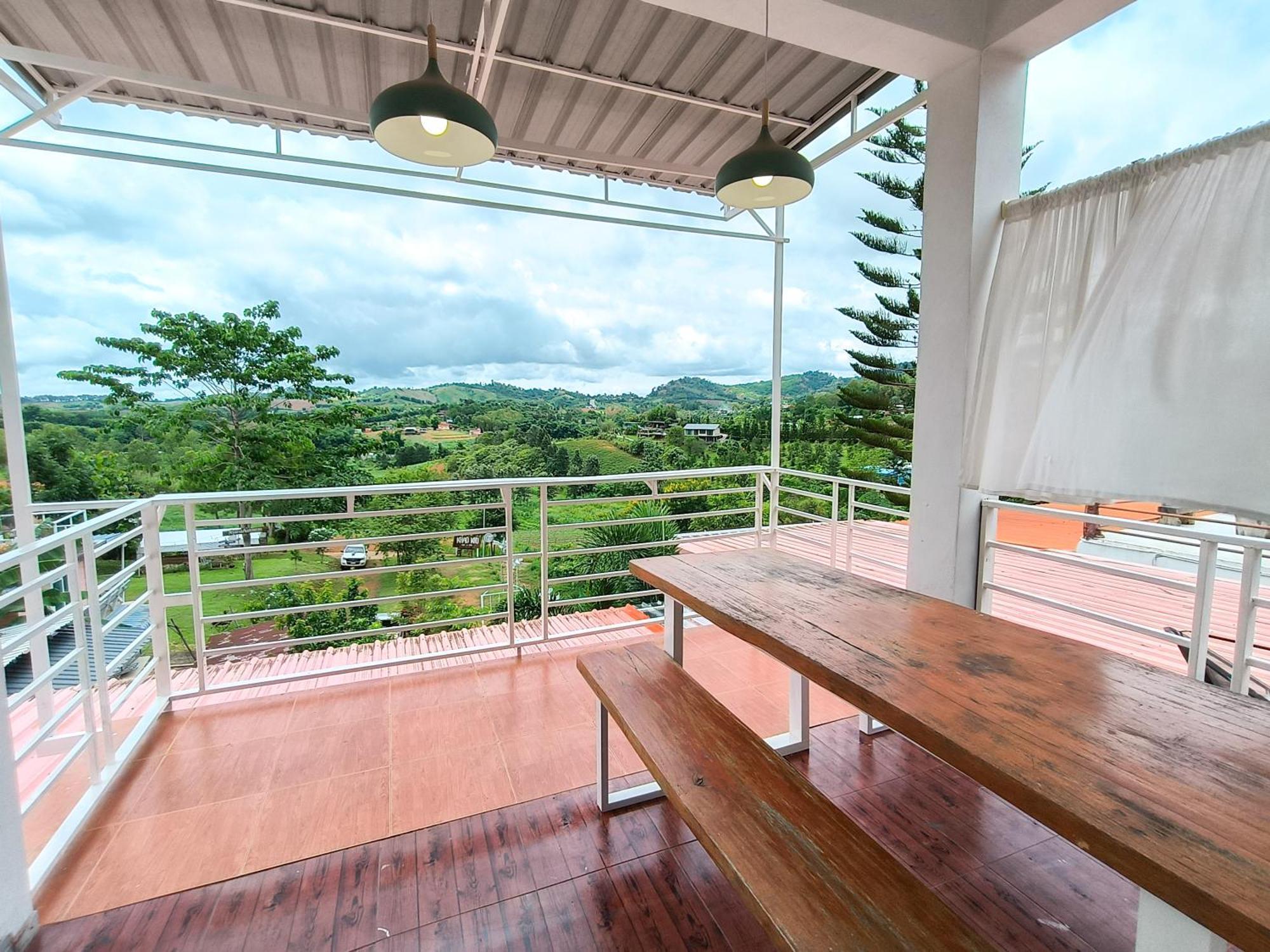 บ้านสุขอรุณ Baan Sook A Roon Khaokho Resort