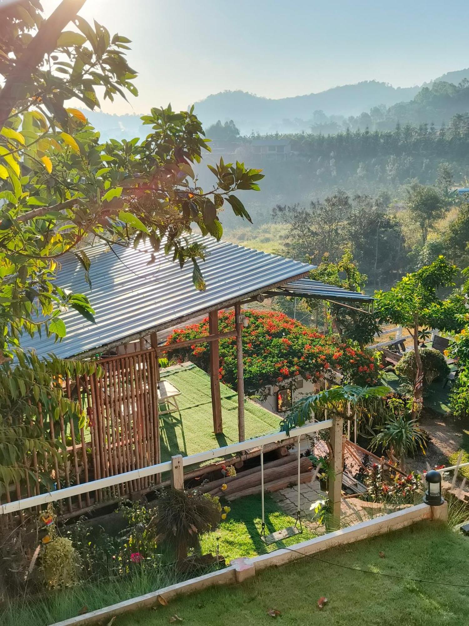 บ้านสุขอรุณ Baan Sook A Roon Khaokho Resort Khao Kho