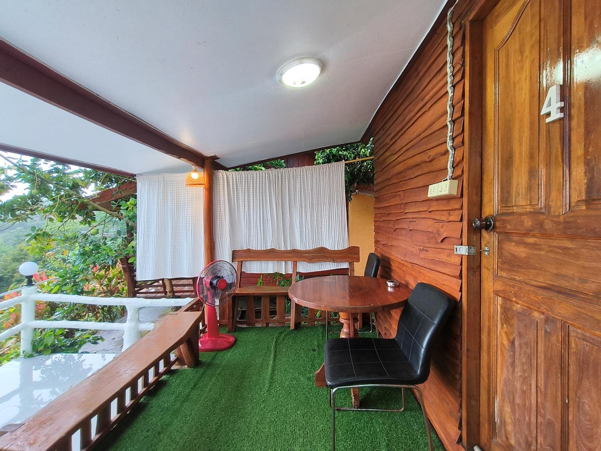 บ้านสุขอรุณ Baan Sook A Roon Khaokho Khao Kho