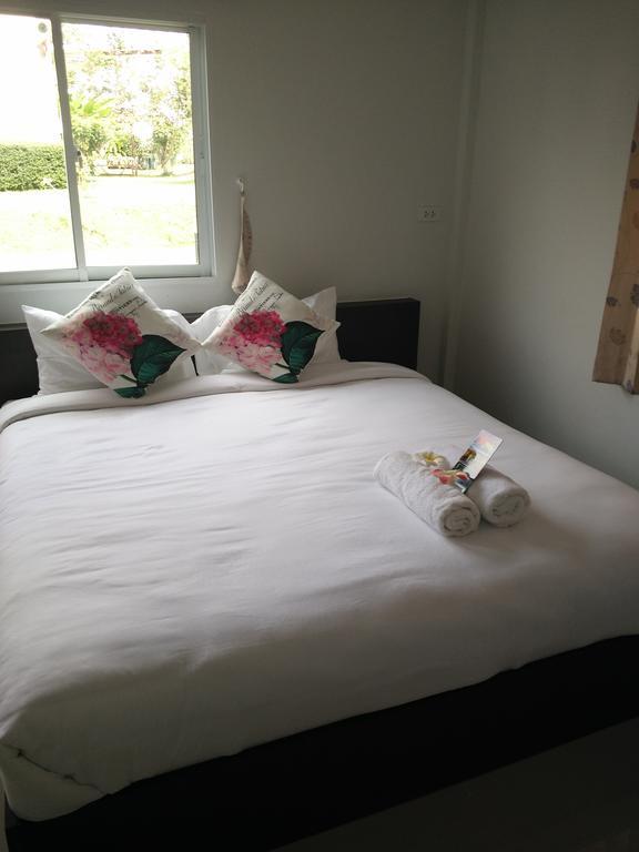 Baan Suan Thanwalai Khon Kaen Resort
