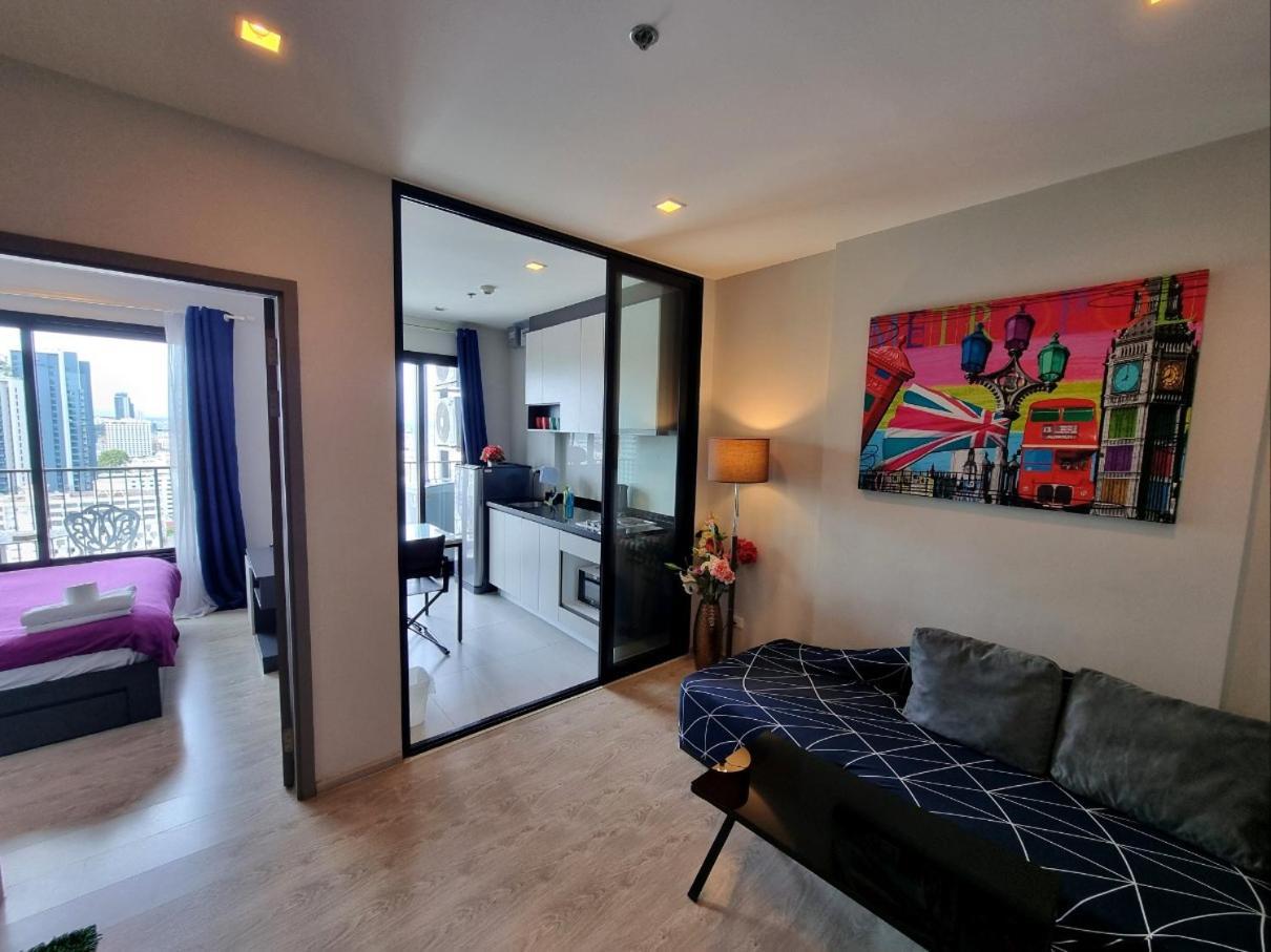 The Base Center Of Rooftop Swimming Pool Apartment