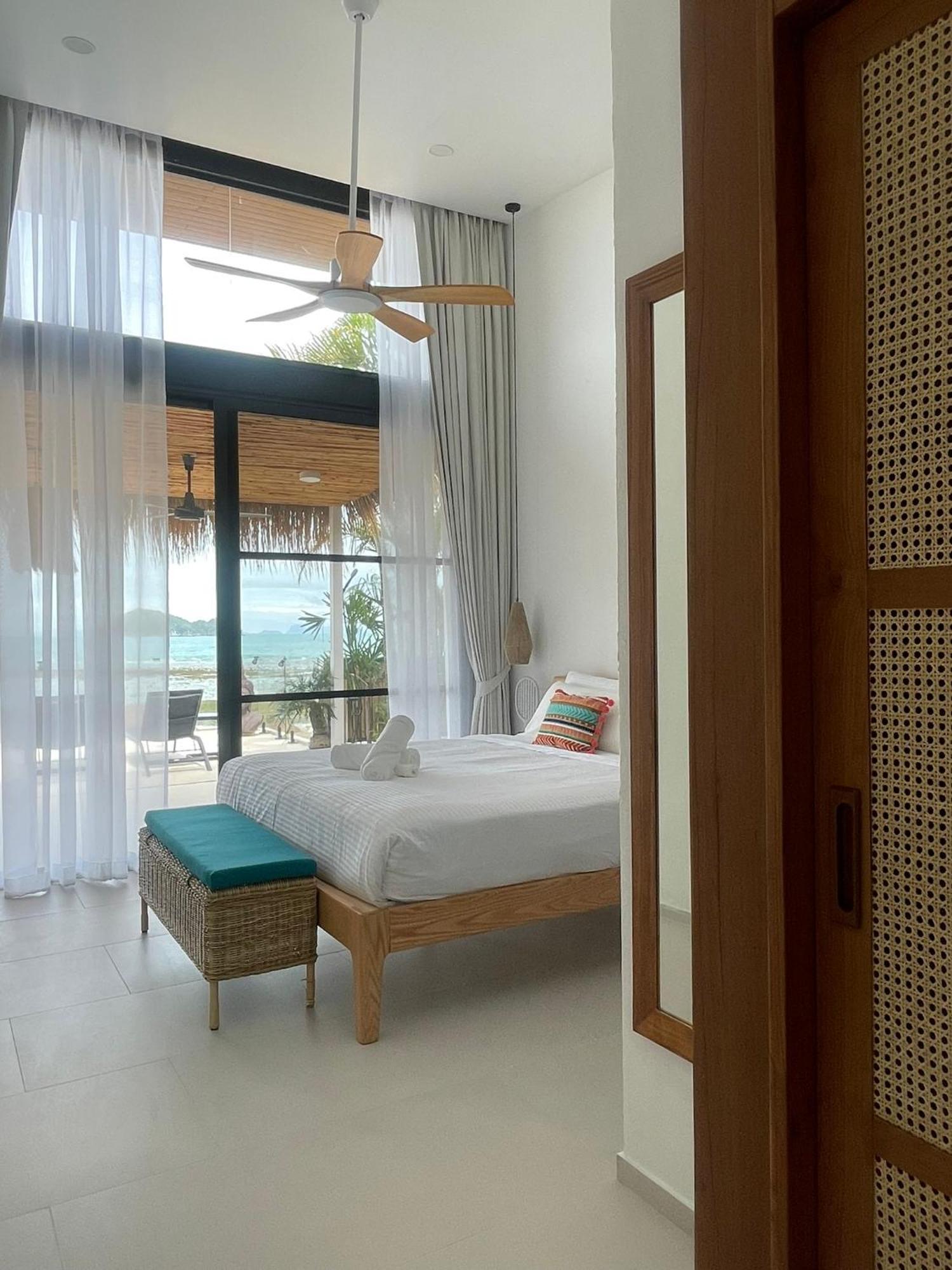 Sitaya Beachfront Villas, Villa